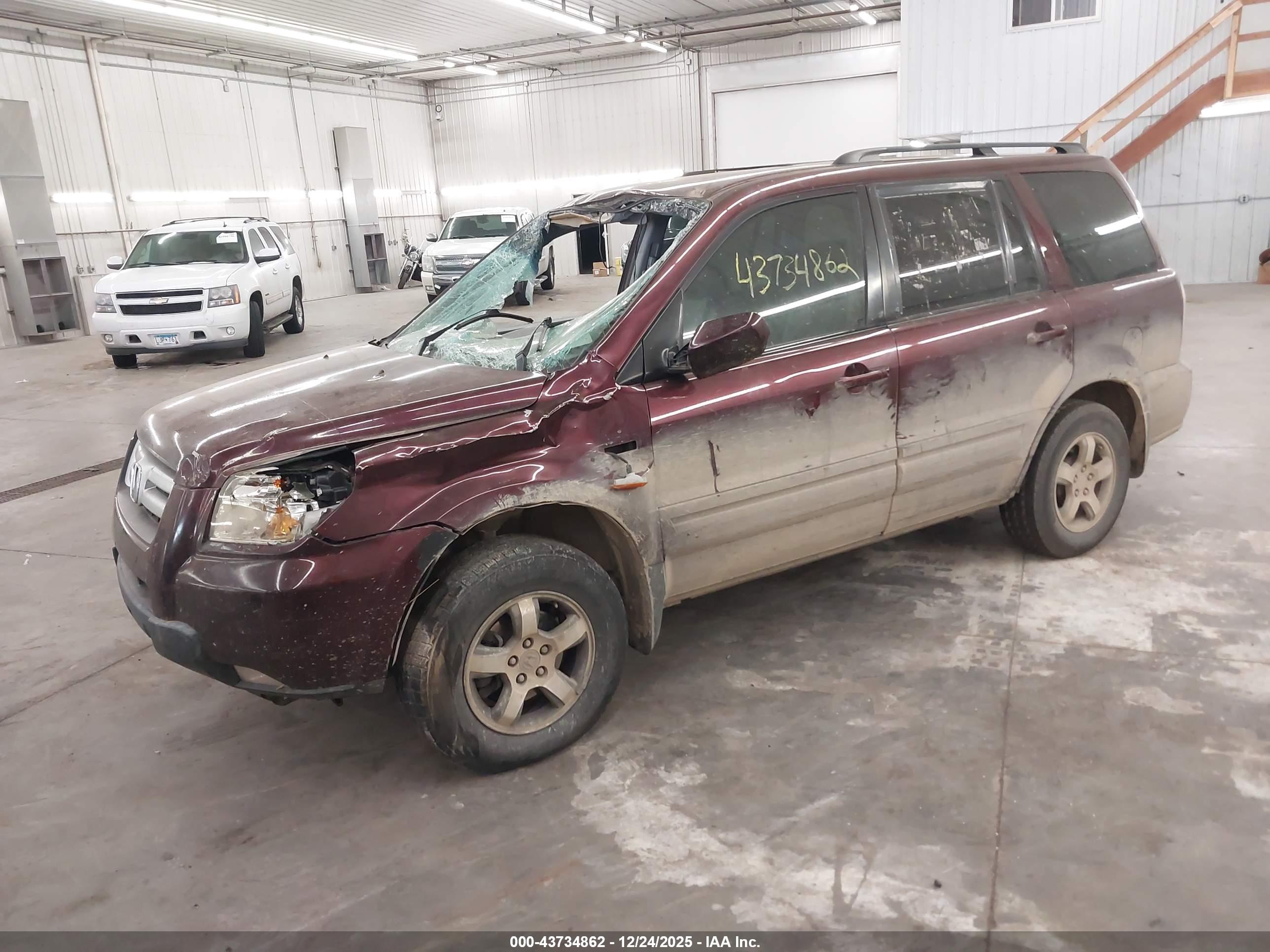 HONDA PILOT image 2