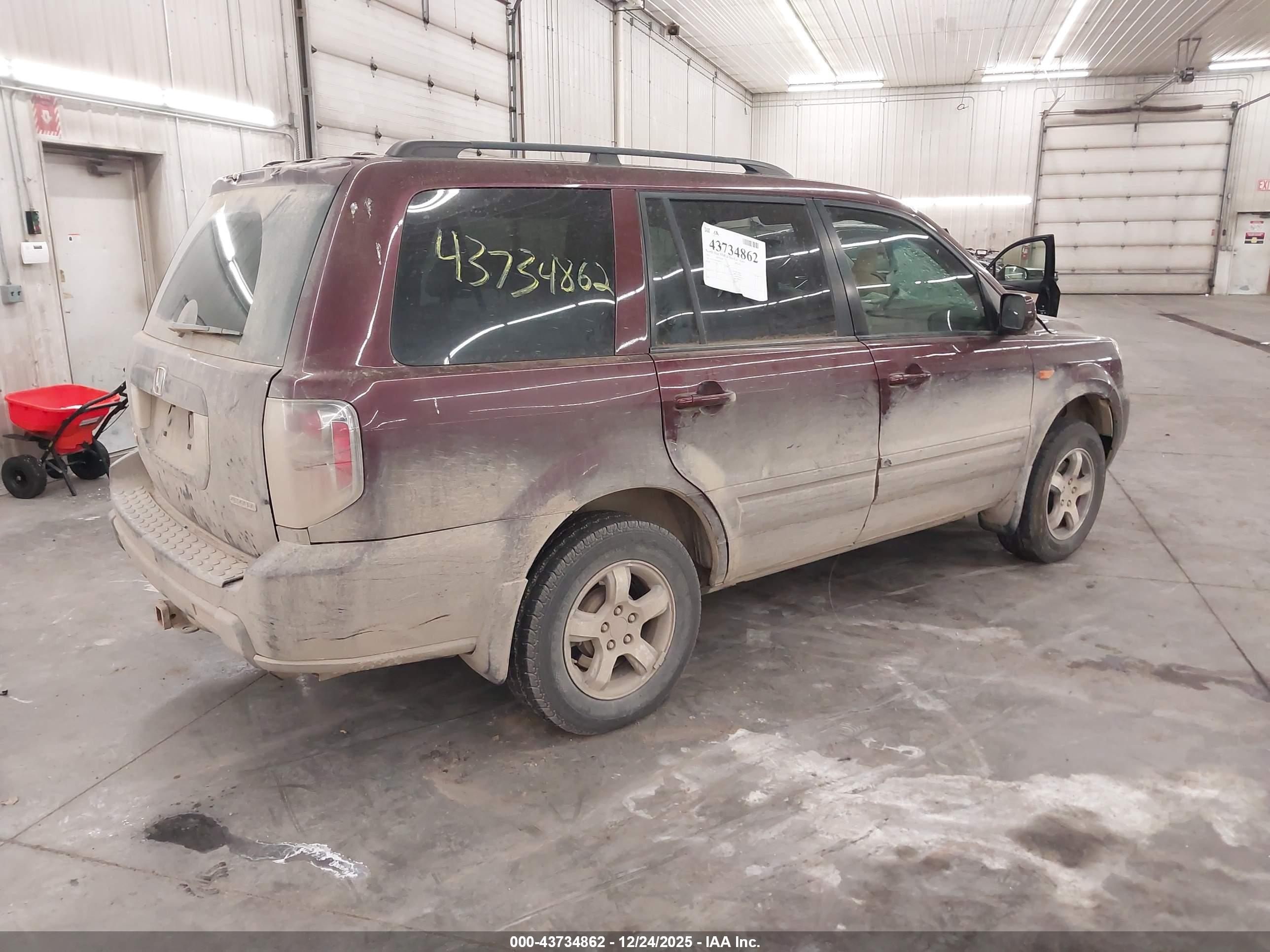 HONDA PILOT image 4