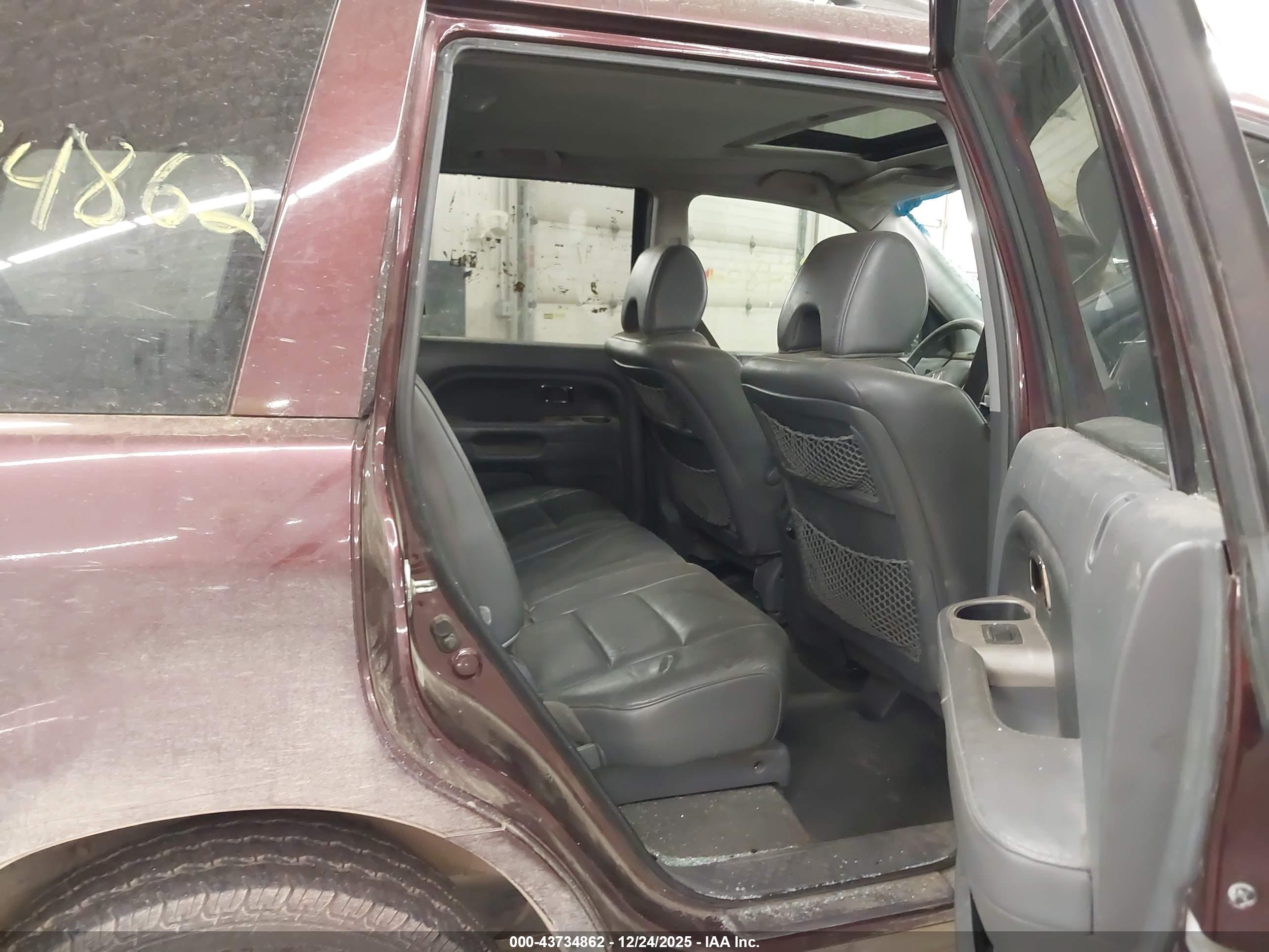 HONDA PILOT image 8