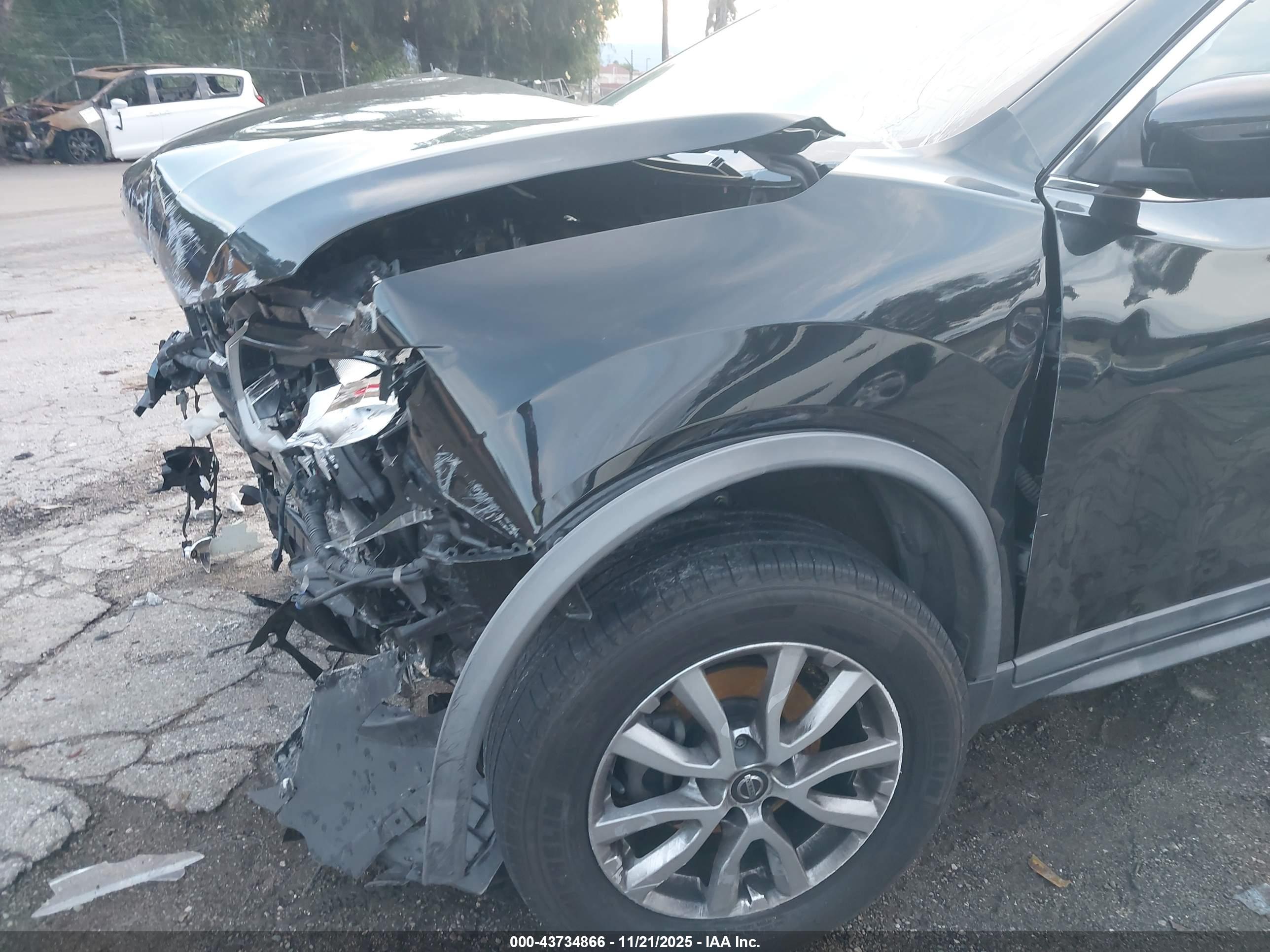 NISSAN ROGUE image 6