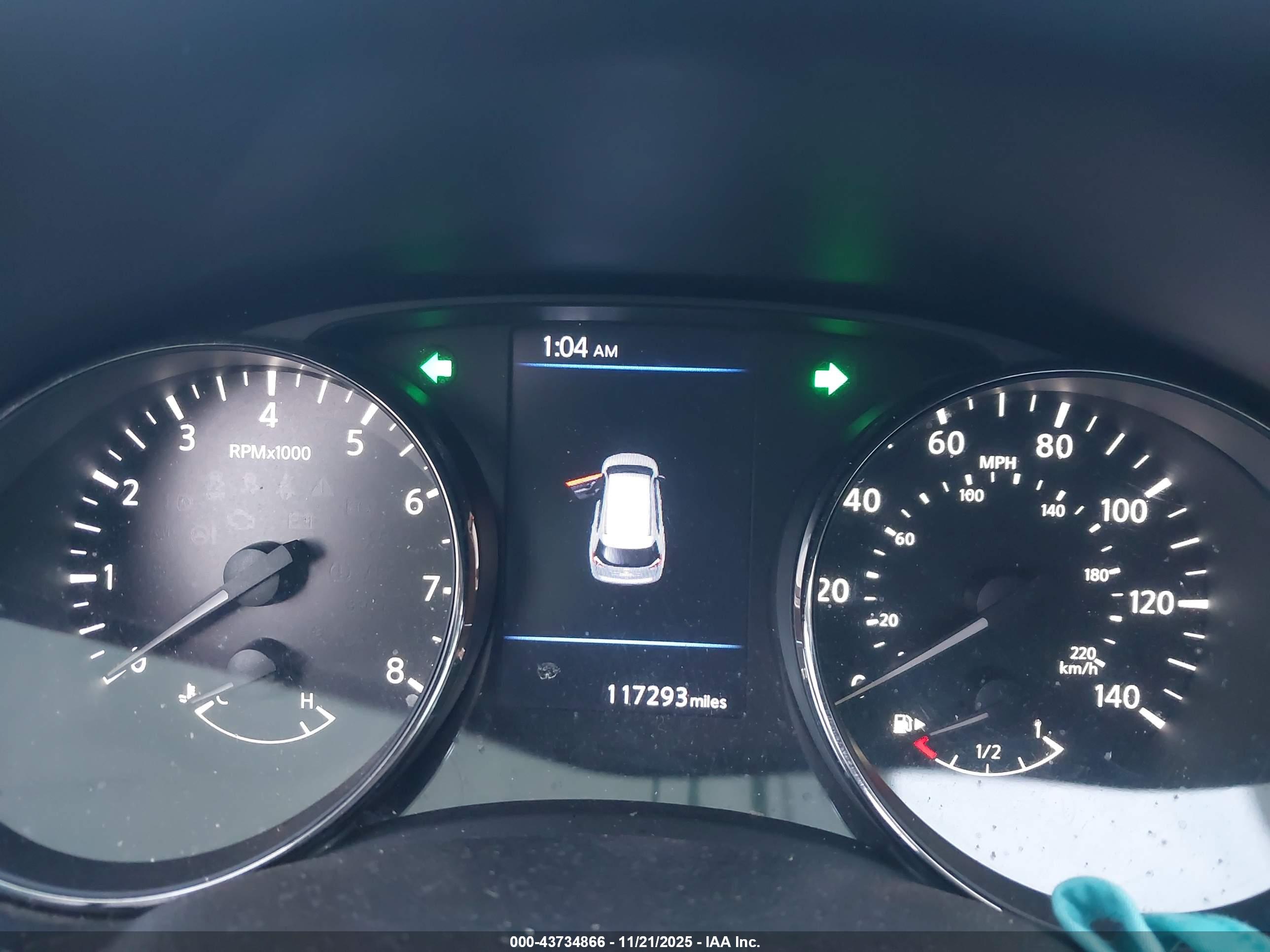 NISSAN ROGUE image 7
