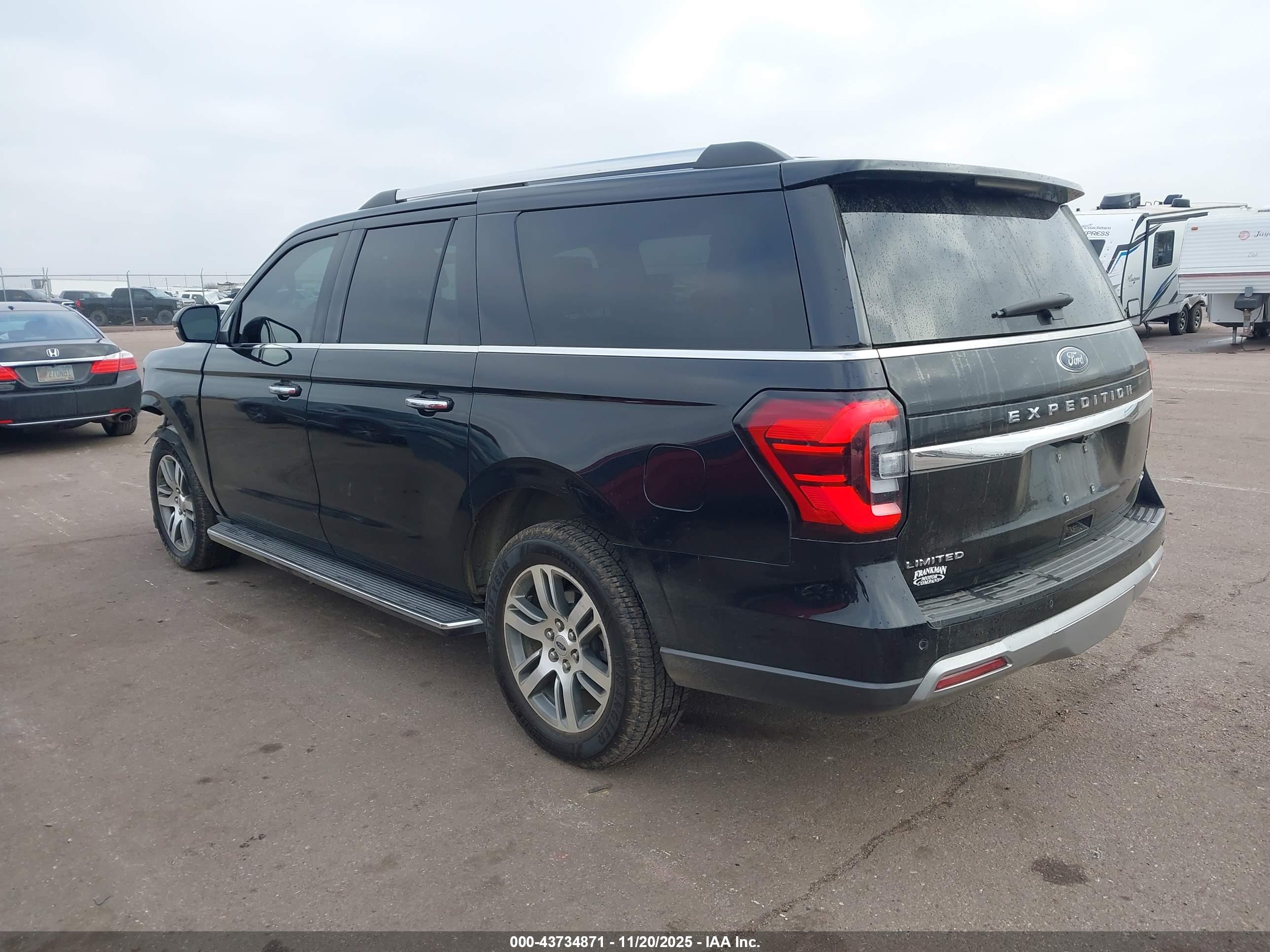 FORD EXPEDITION image 3
