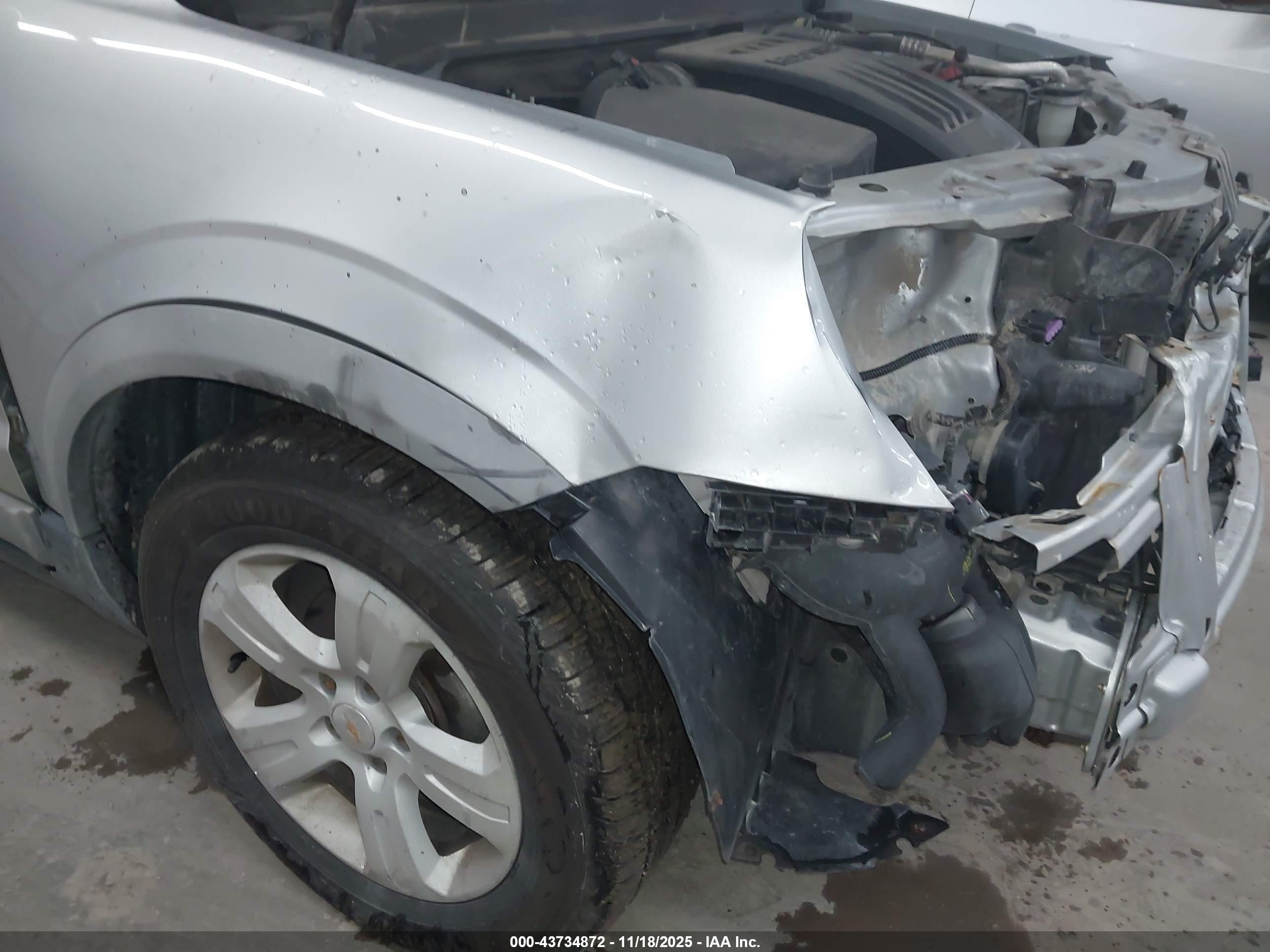 CHEVROLET CAPTIVA image 6