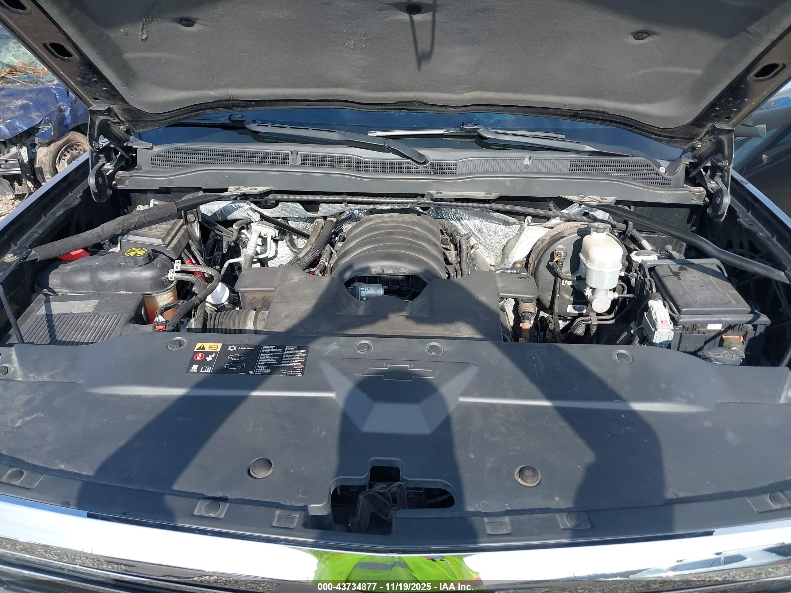 CHEVROLET SILVERADO image 10
