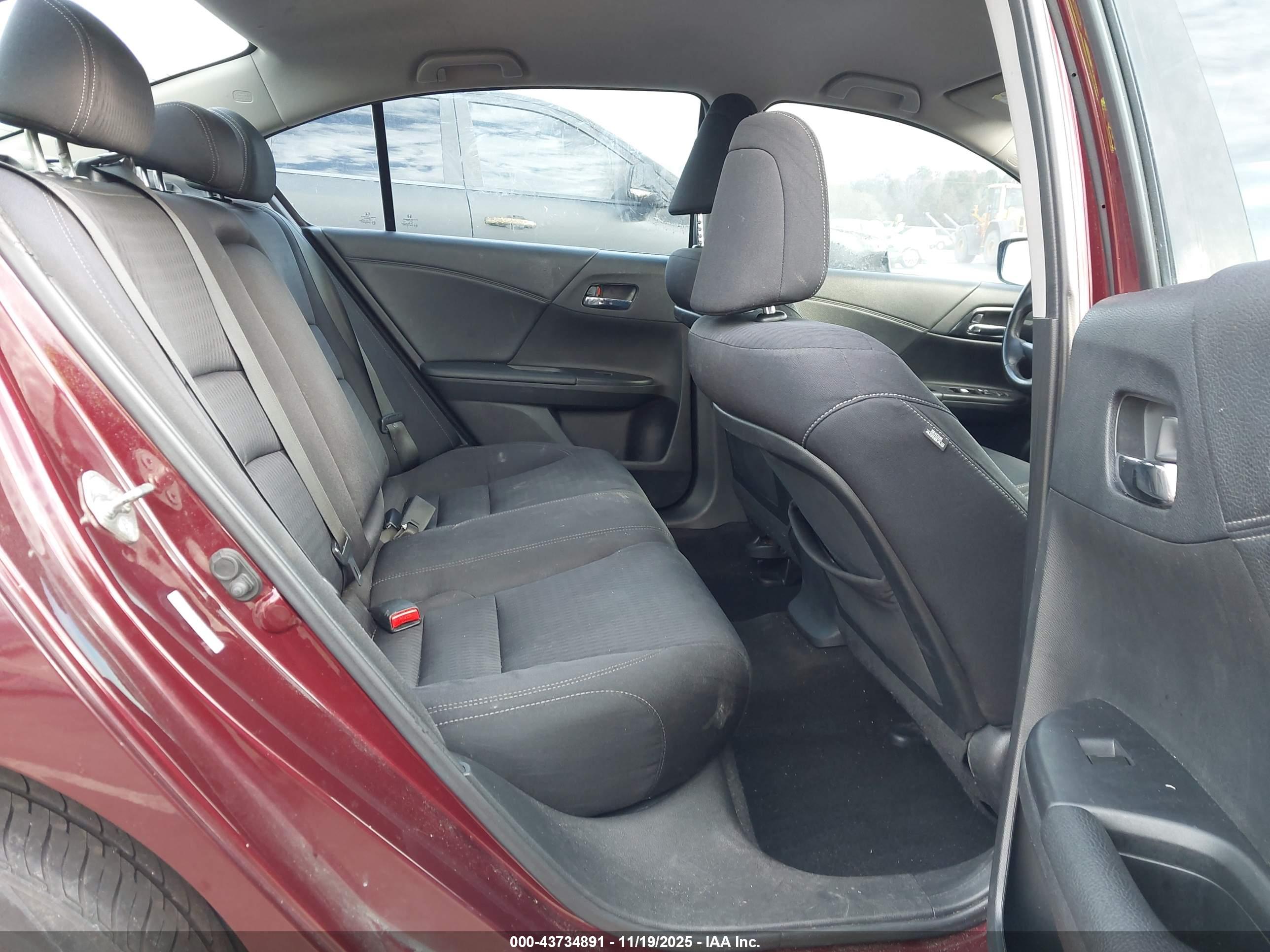 HONDA ACCORD image 8