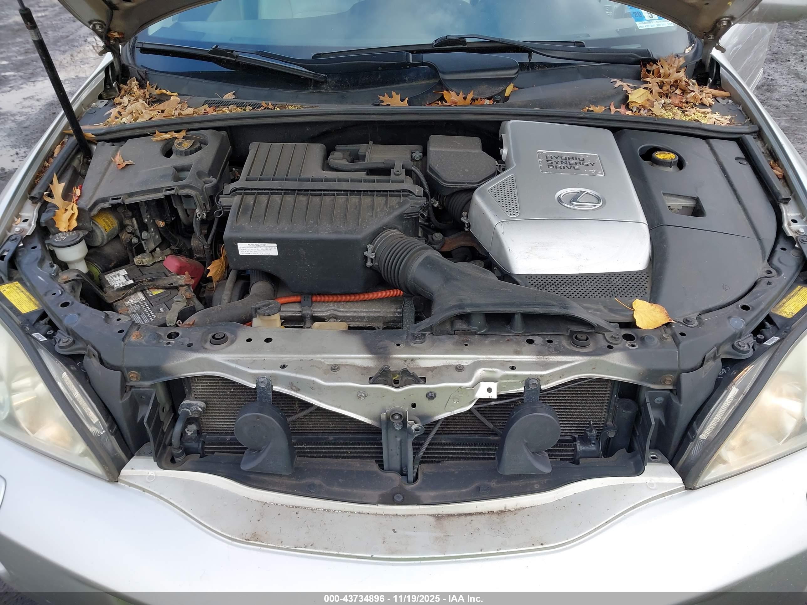 LEXUS RX image 10
