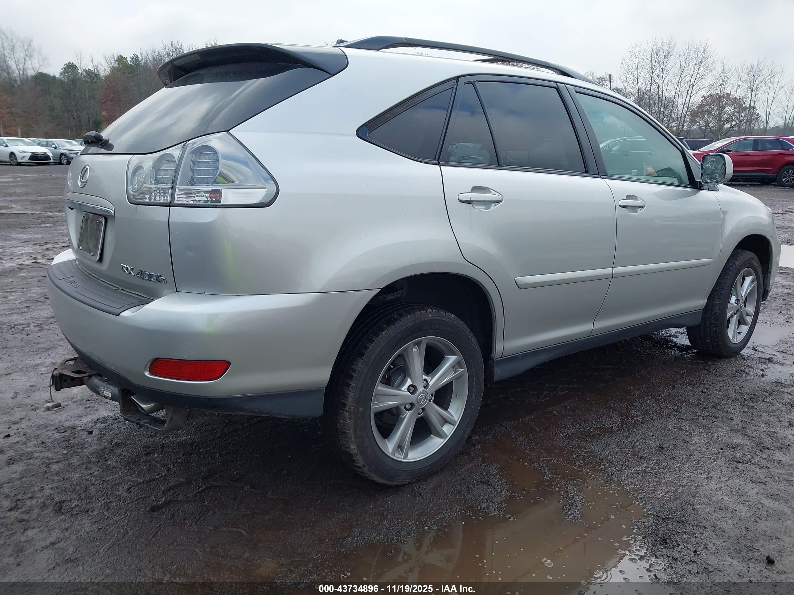 LEXUS RX image 4