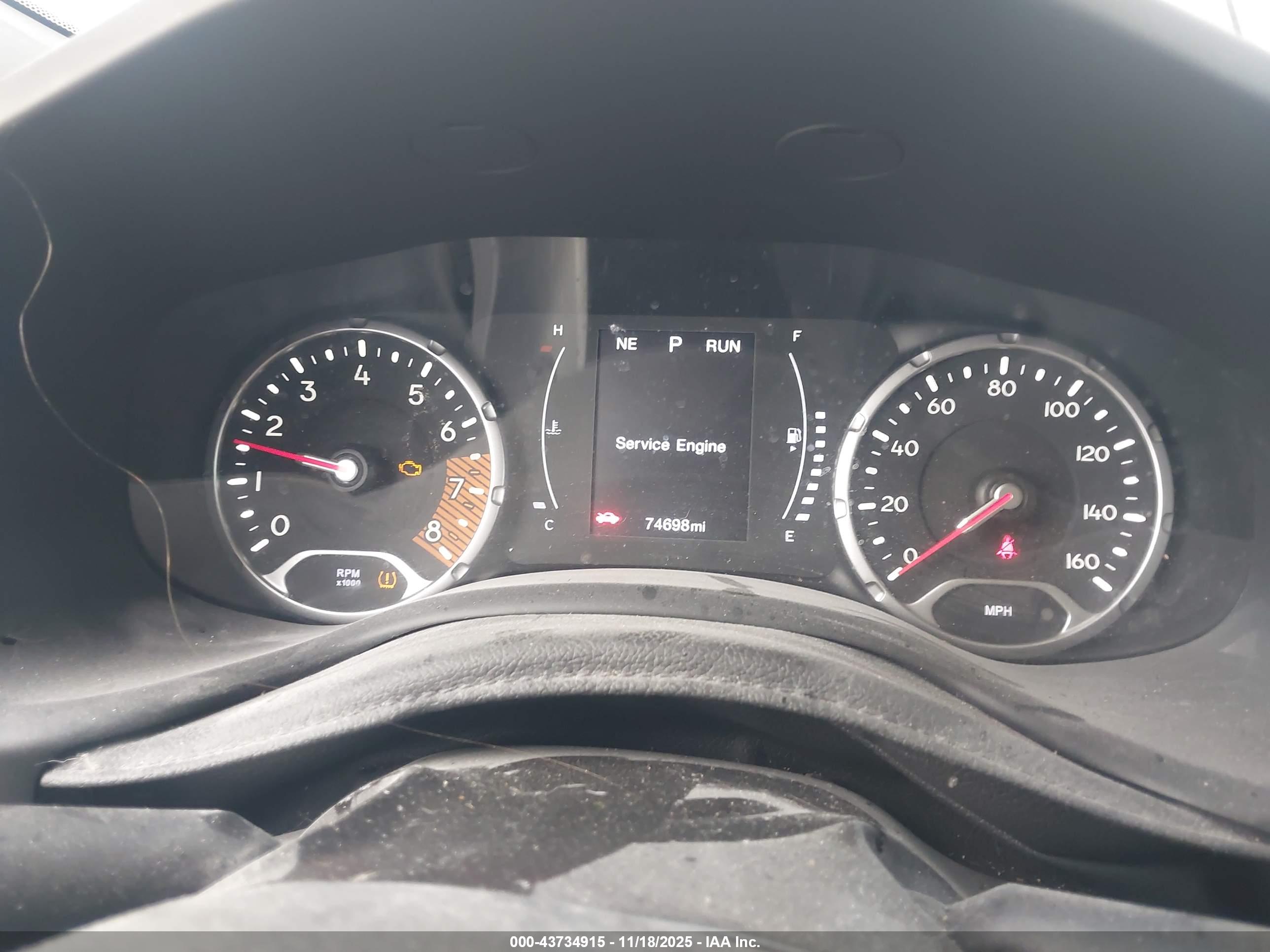 JEEP RENEGADE image 7