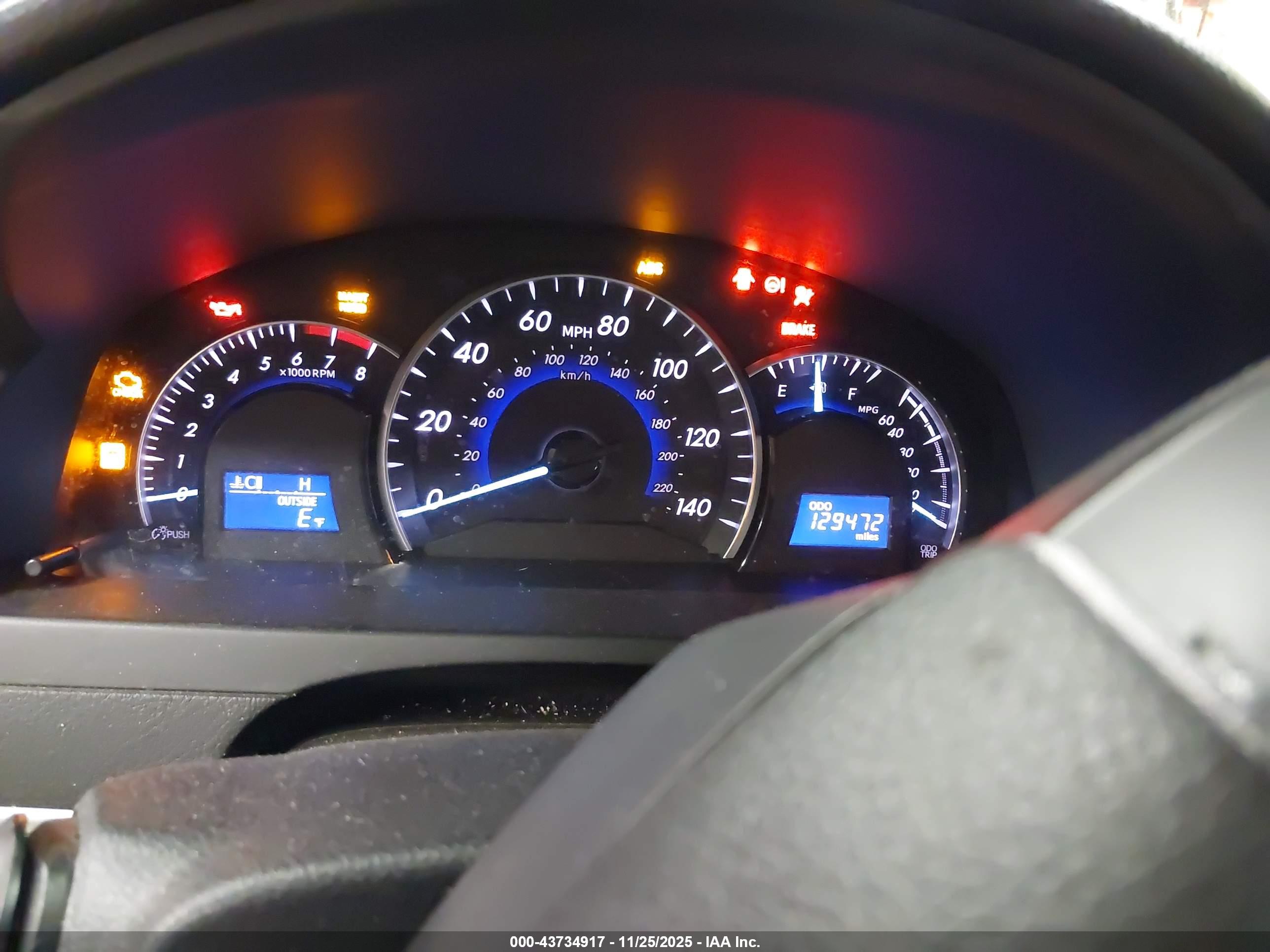 TOYOTA CAMRY image 7