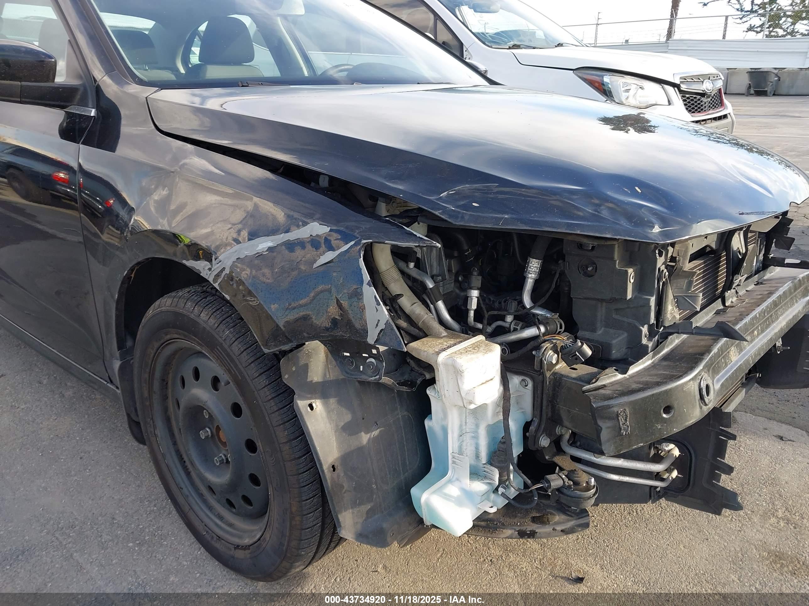 VOLKSWAGEN JETTA image 6