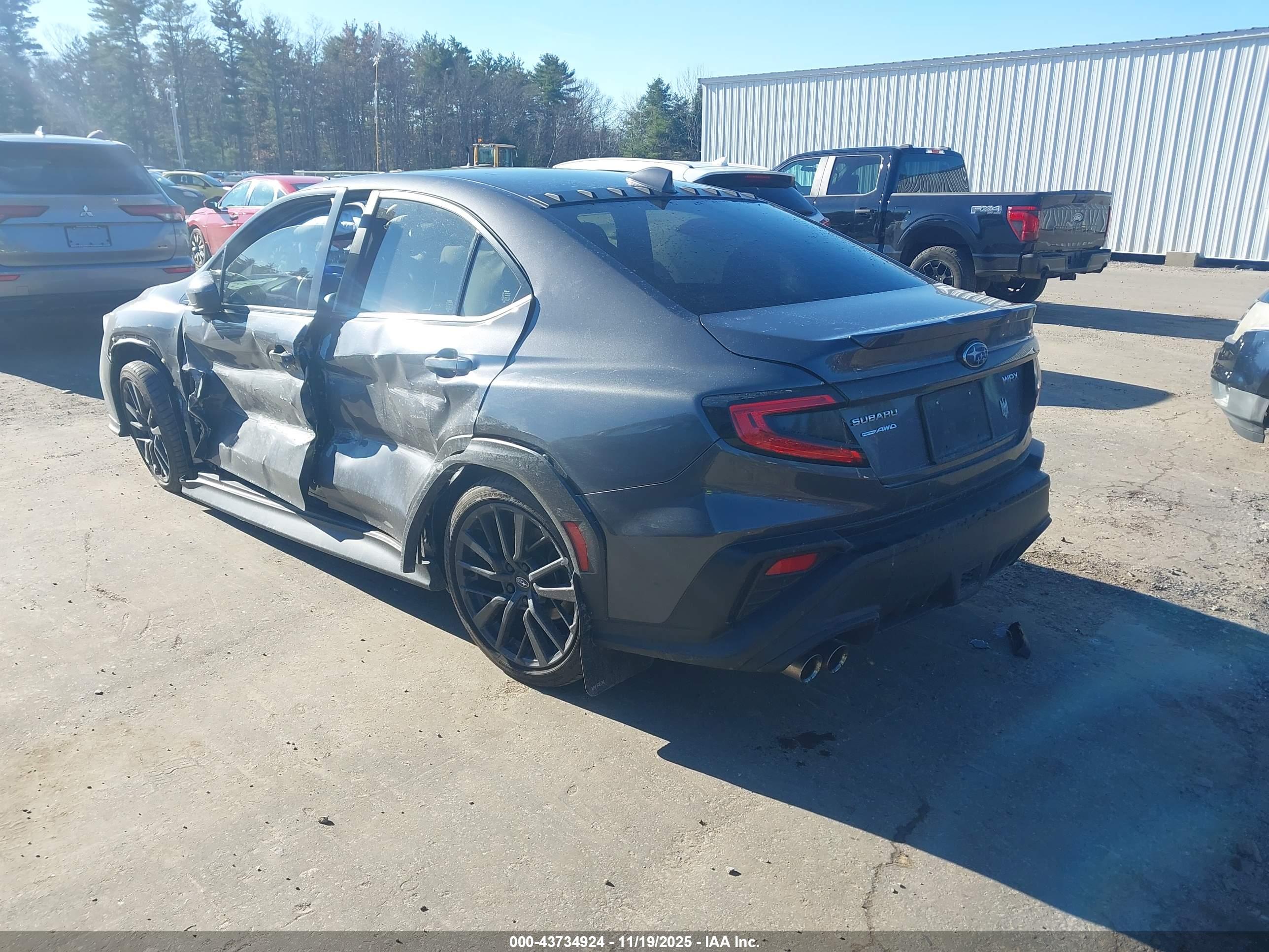 SUBARU WRX image 3