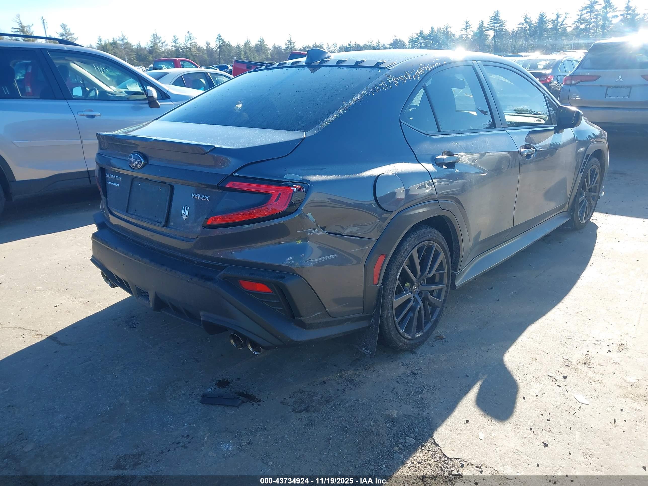SUBARU WRX image 4