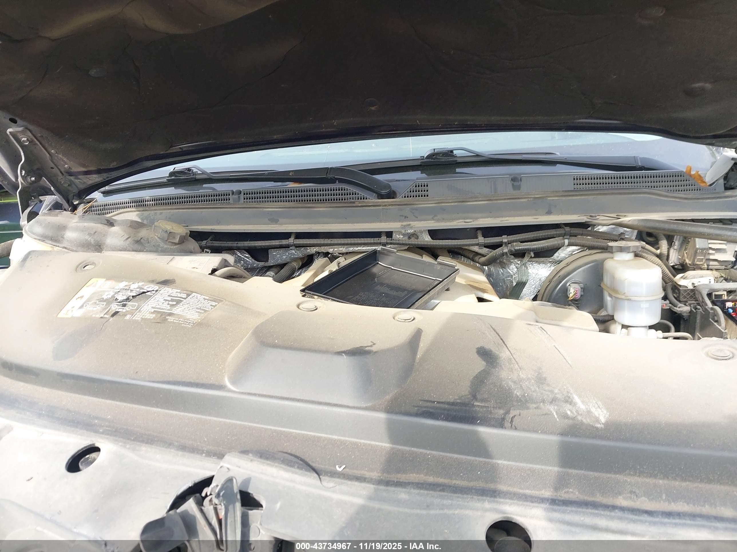 CADILLAC ESCALADE image 10