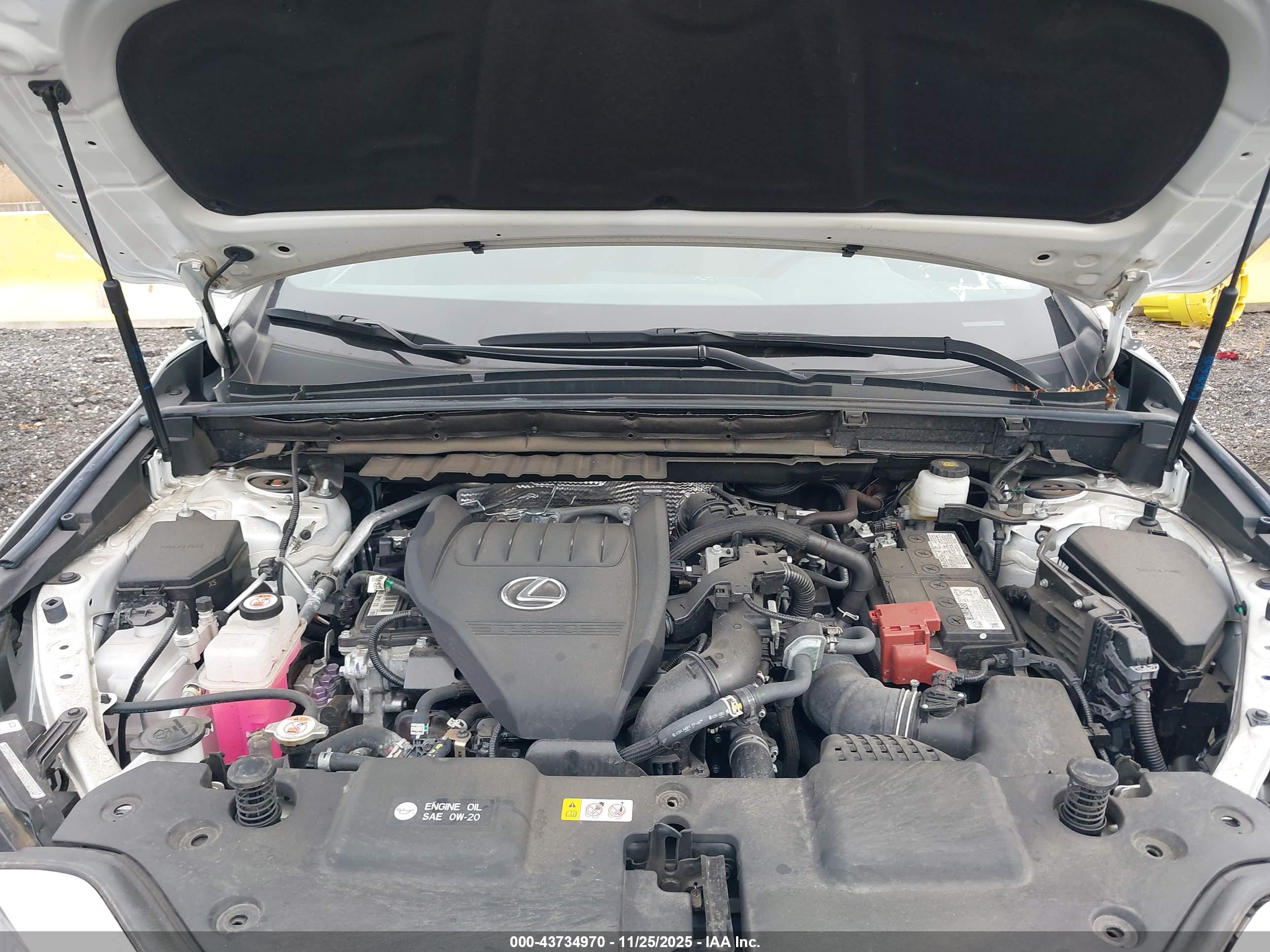 LEXUS NX image 10