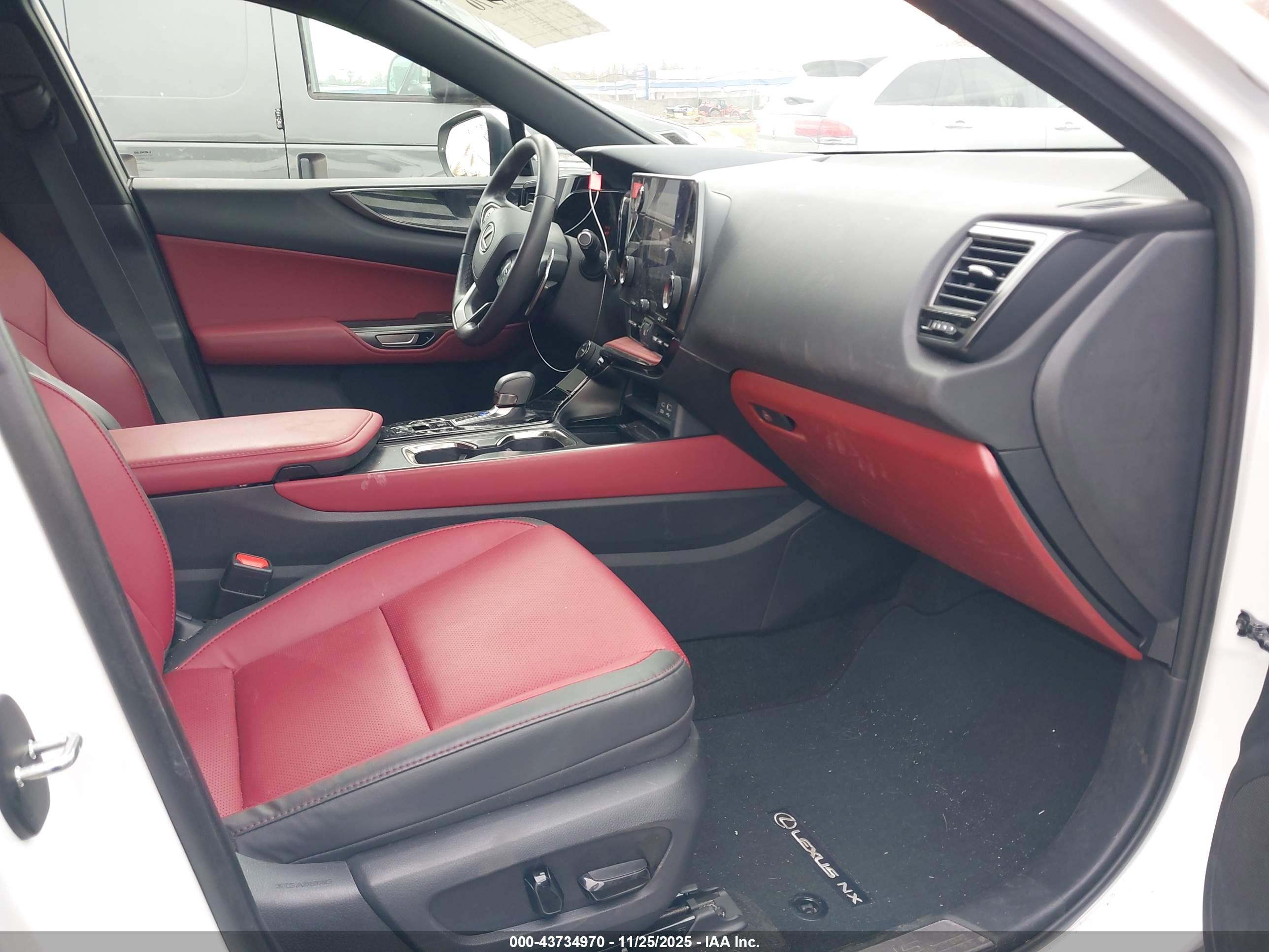 LEXUS NX image 5