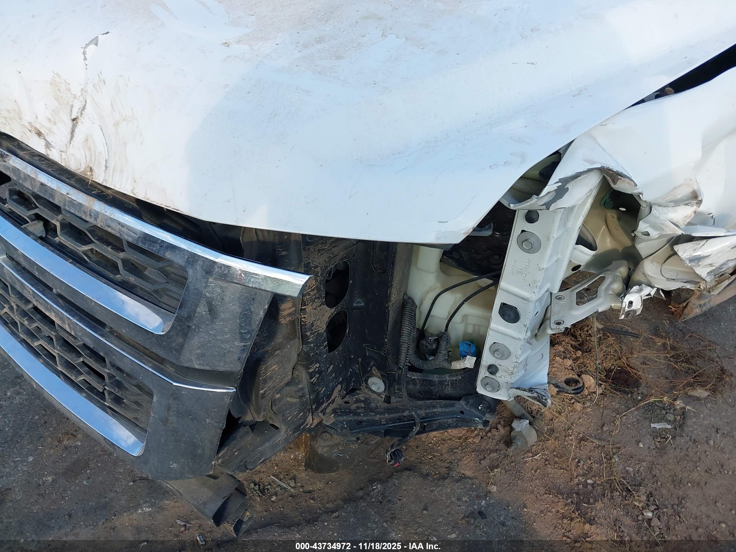 CHEVROLET SUBURBAN image 10