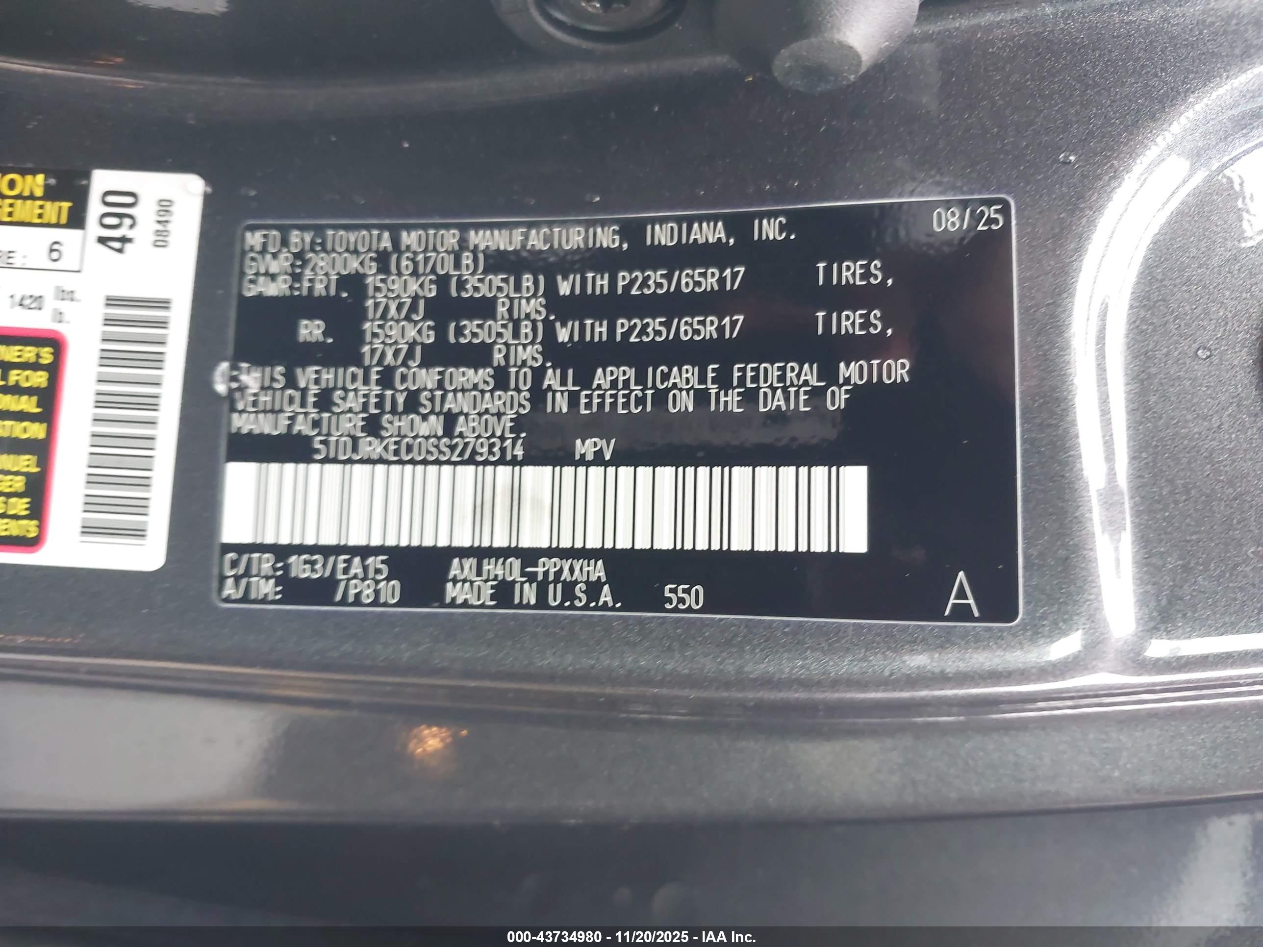 TOYOTA SIENNA image 9