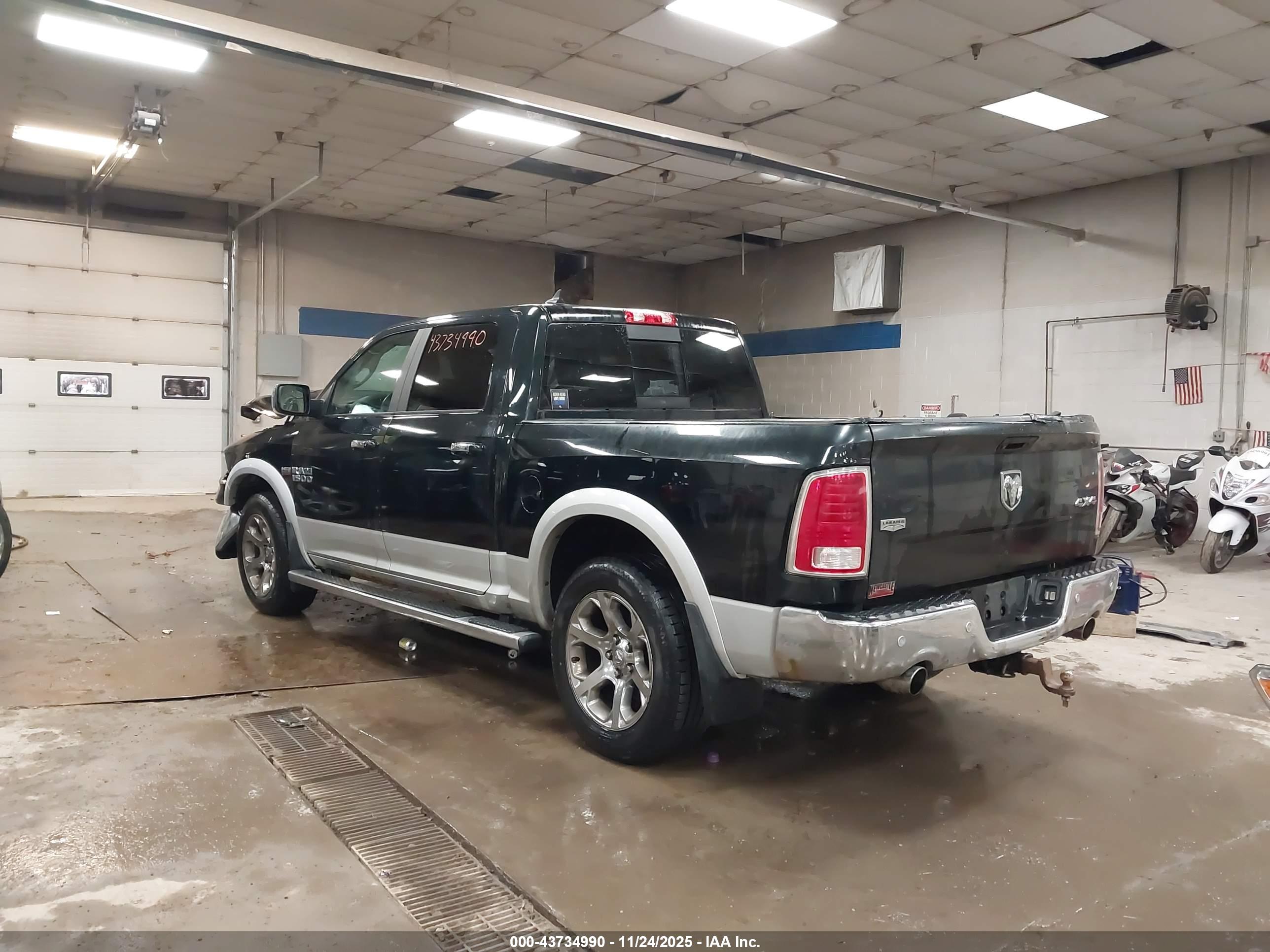 RAM 1500 image 3