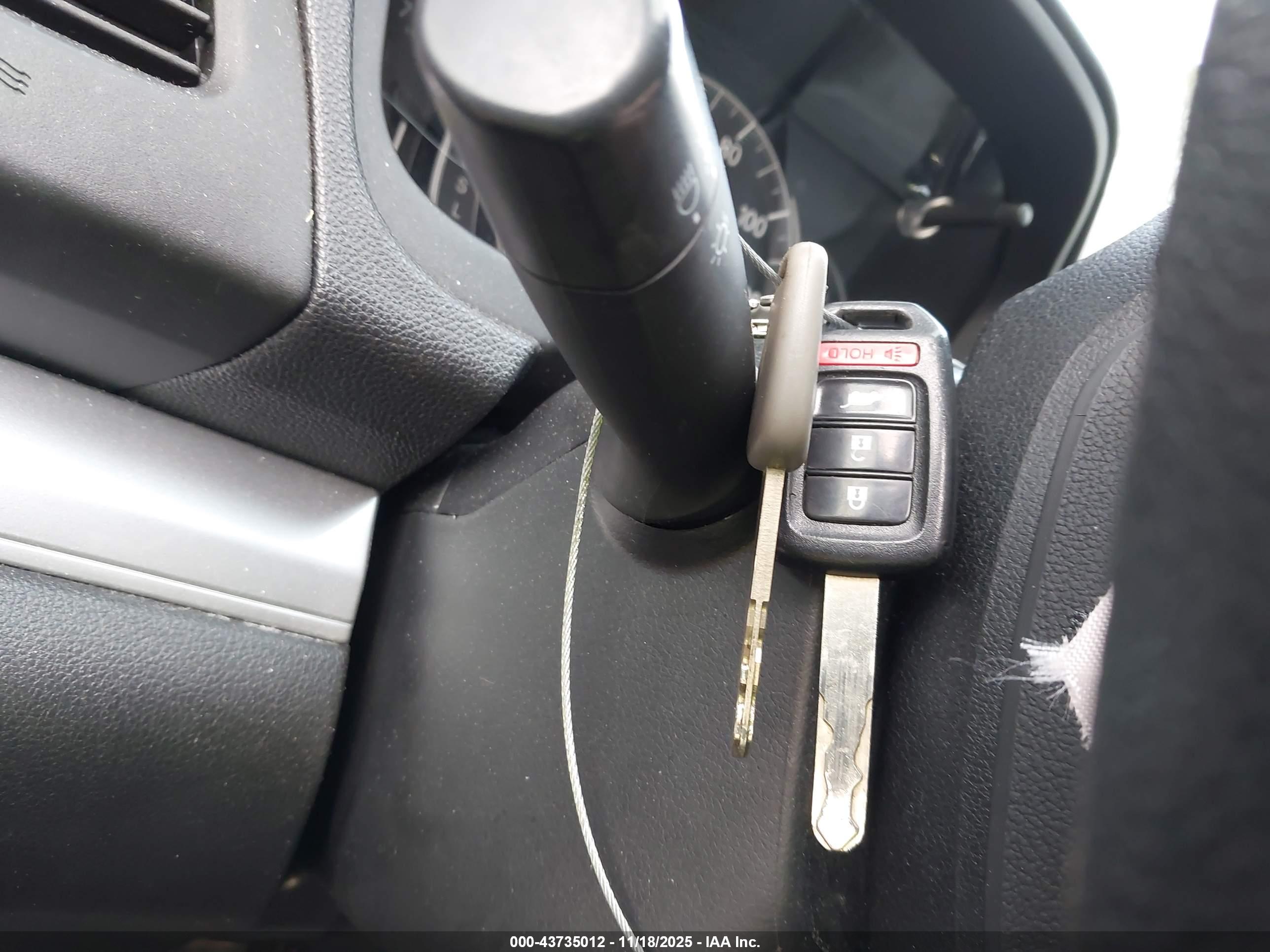 HONDA CR-V image 11