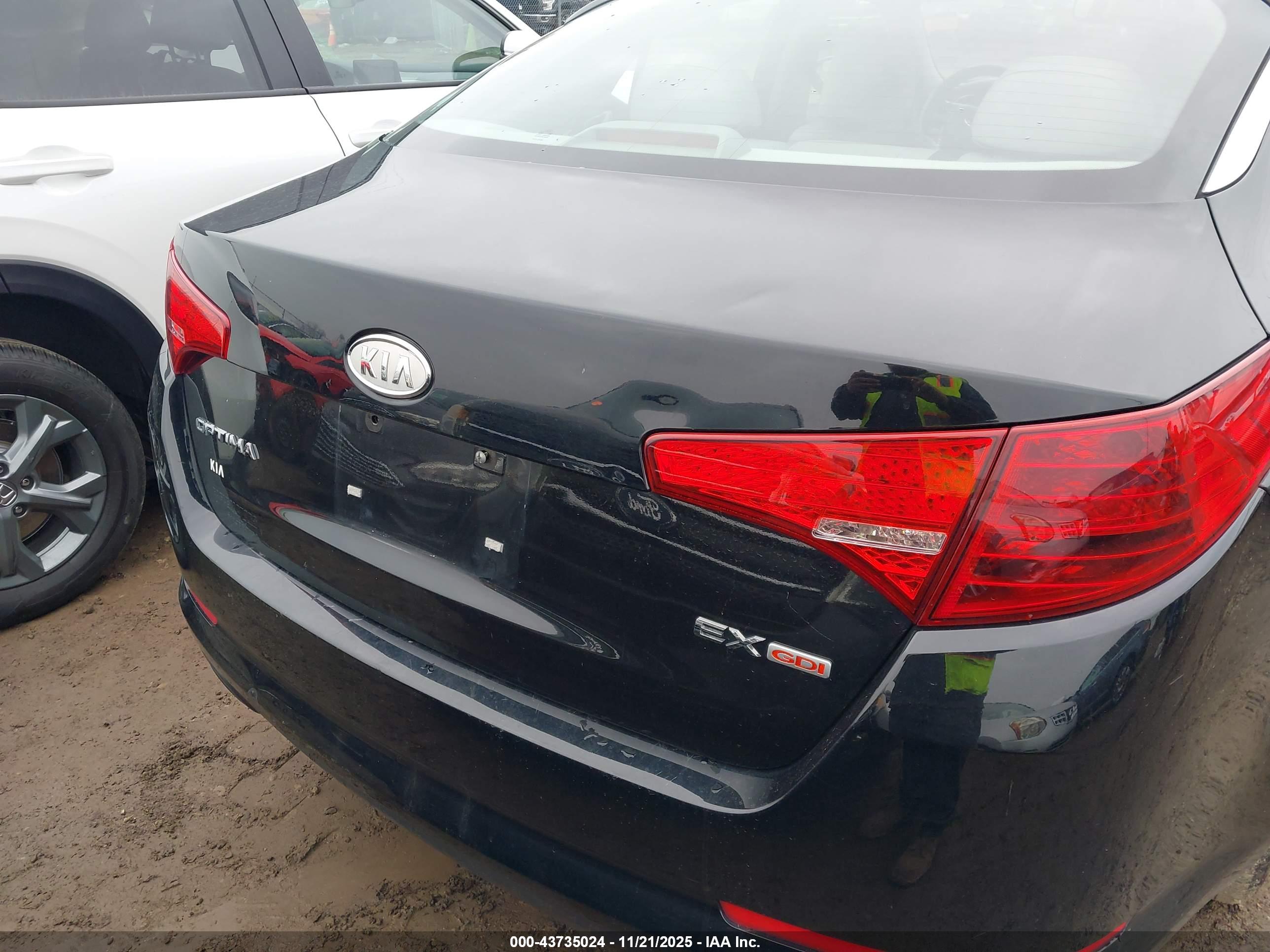 KIA OPTIMA image 6