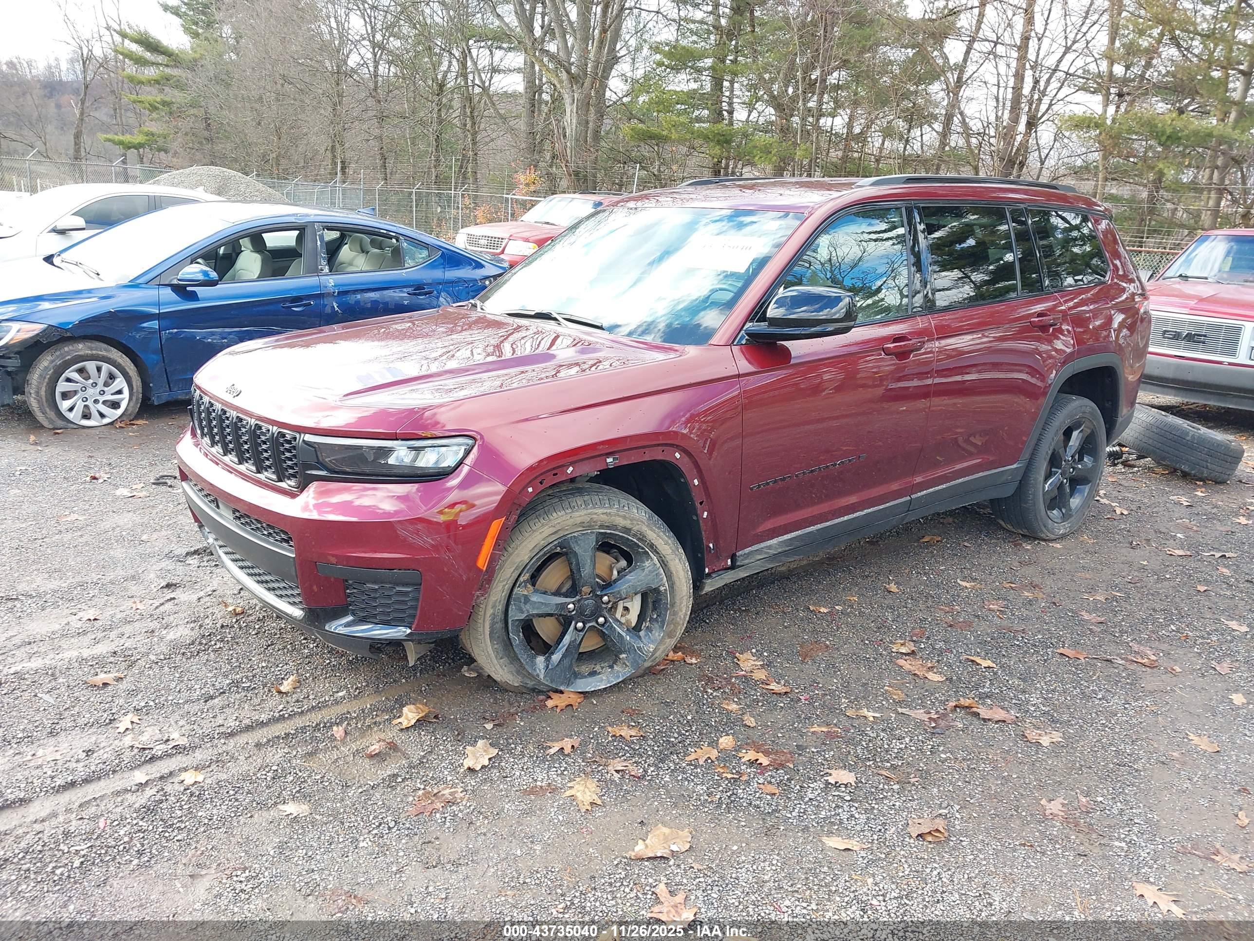 JEEP GRAND image 2