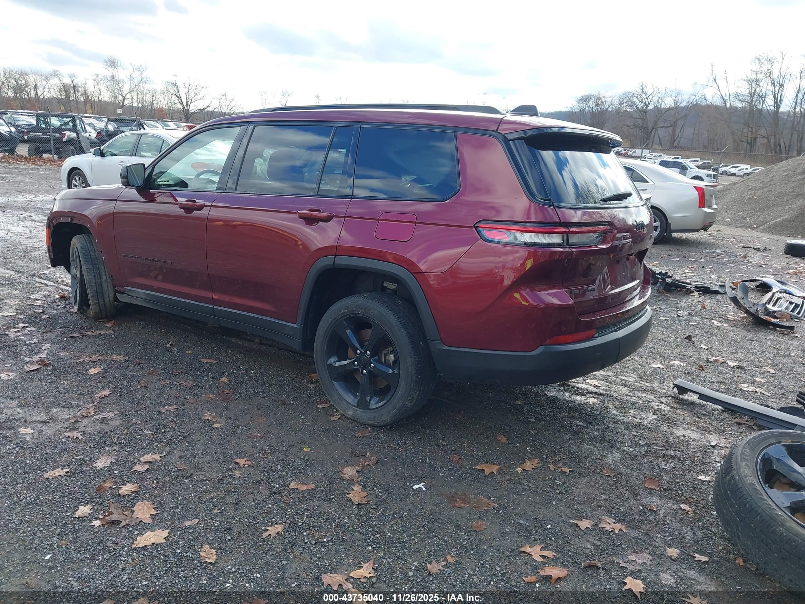 JEEP GRAND image 3