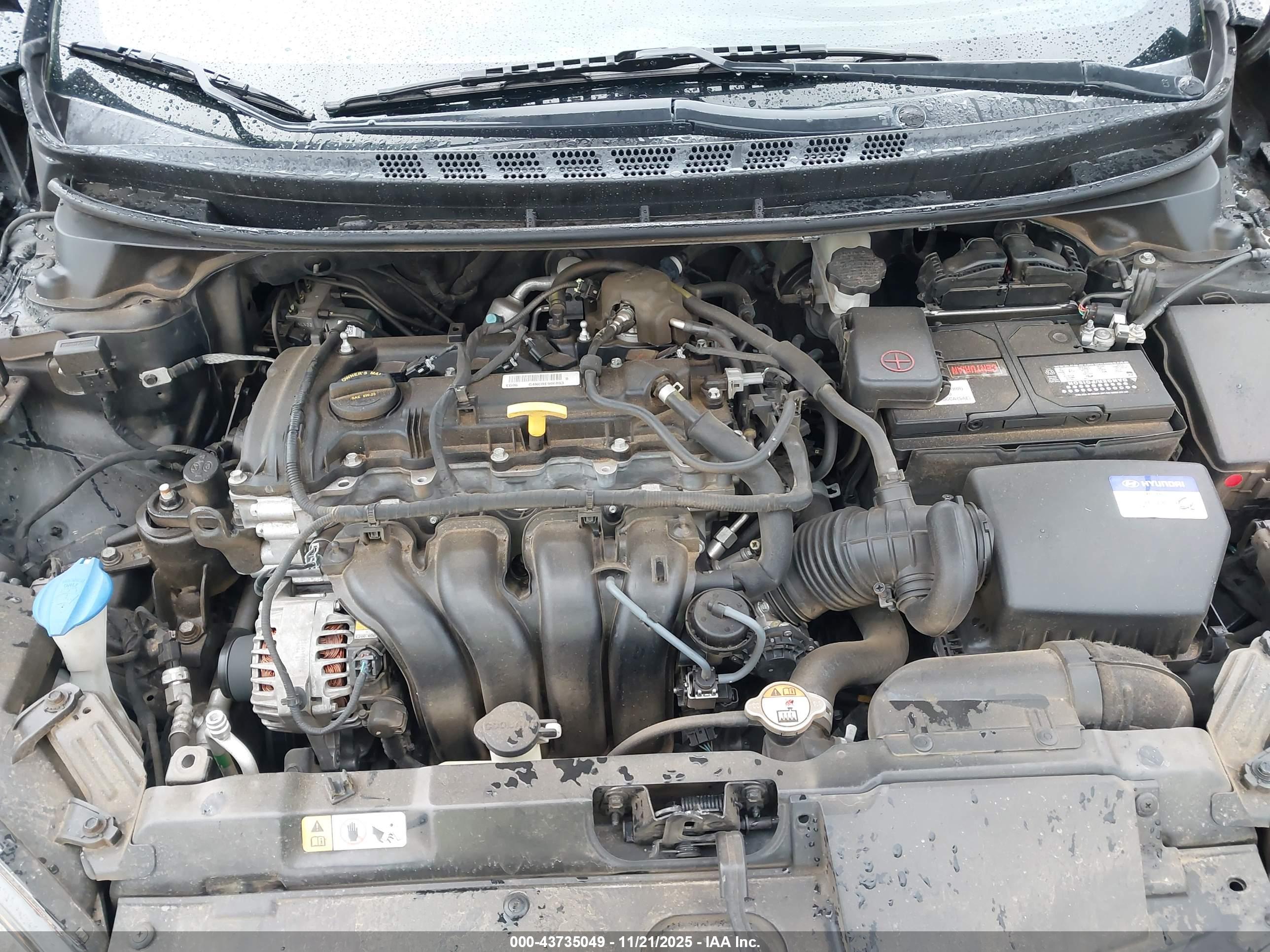 HYUNDAI ELANTRA image 10