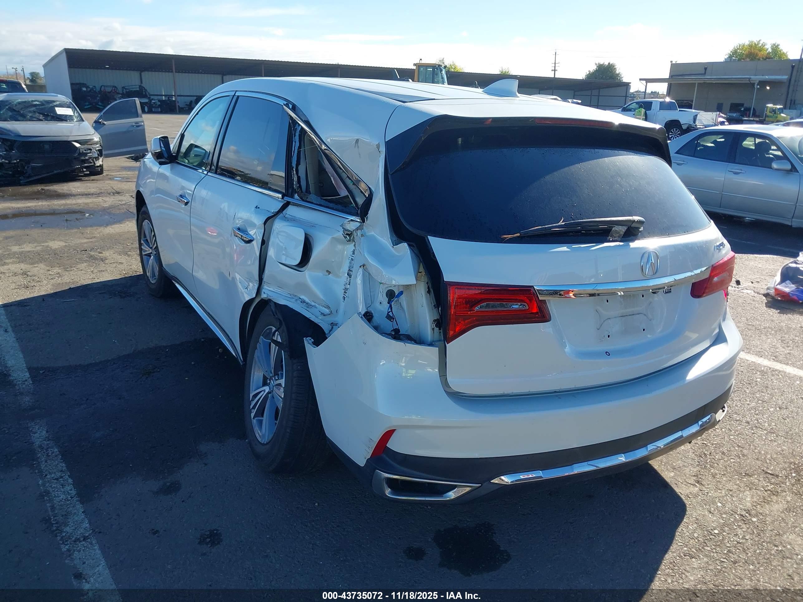 ACURA MDX image 3