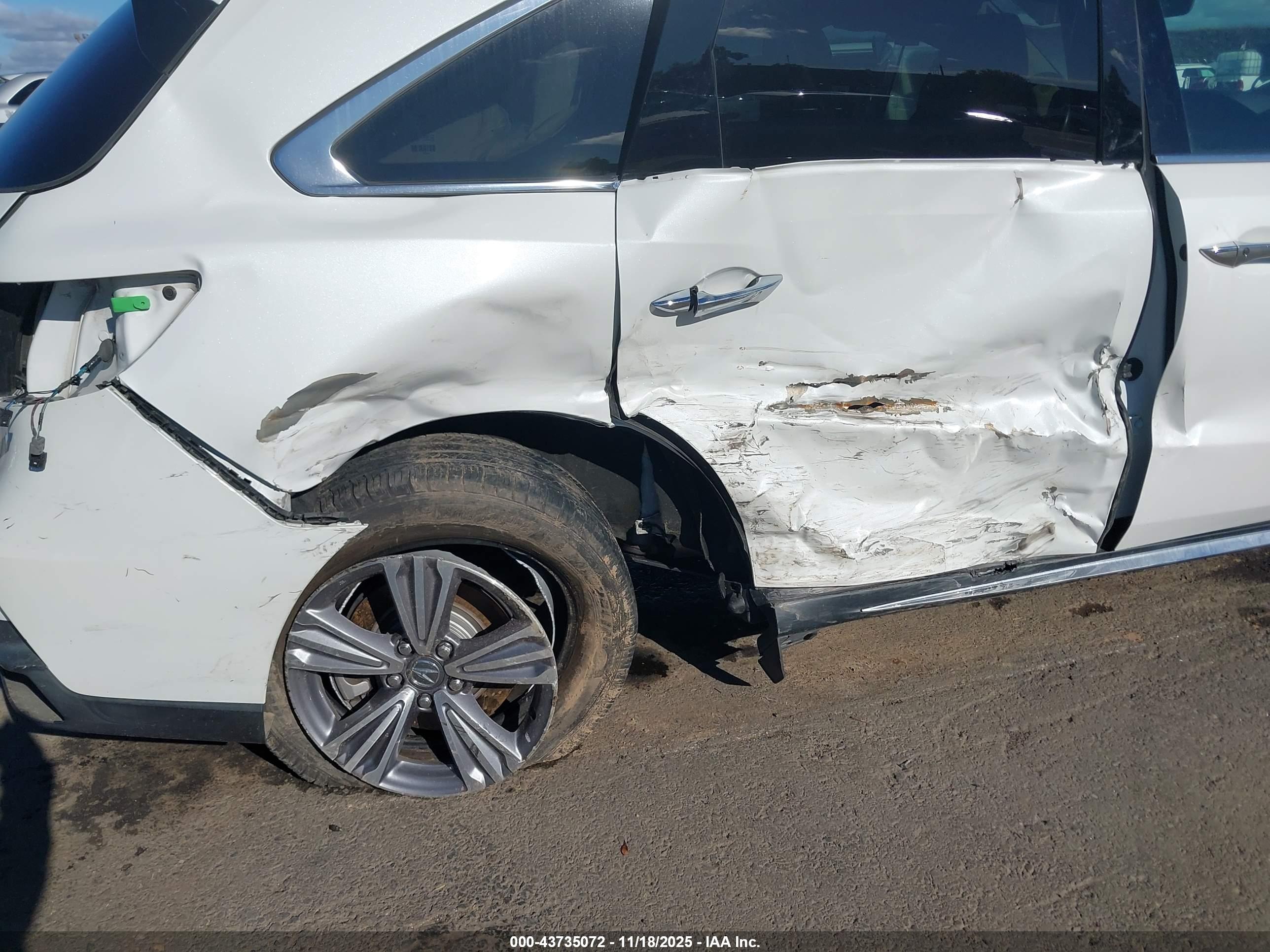 ACURA MDX image 6
