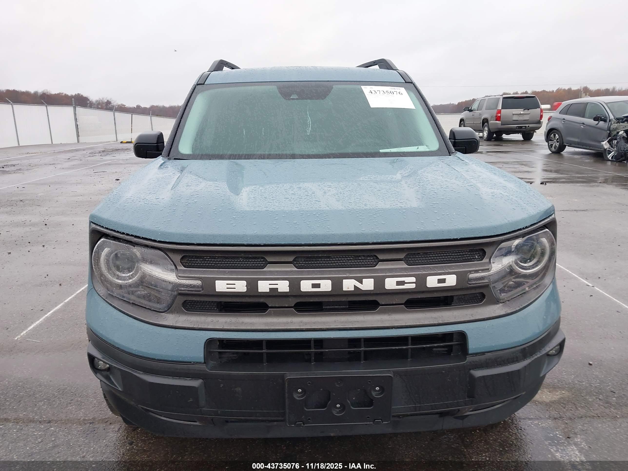 FORD BRONCO image 6