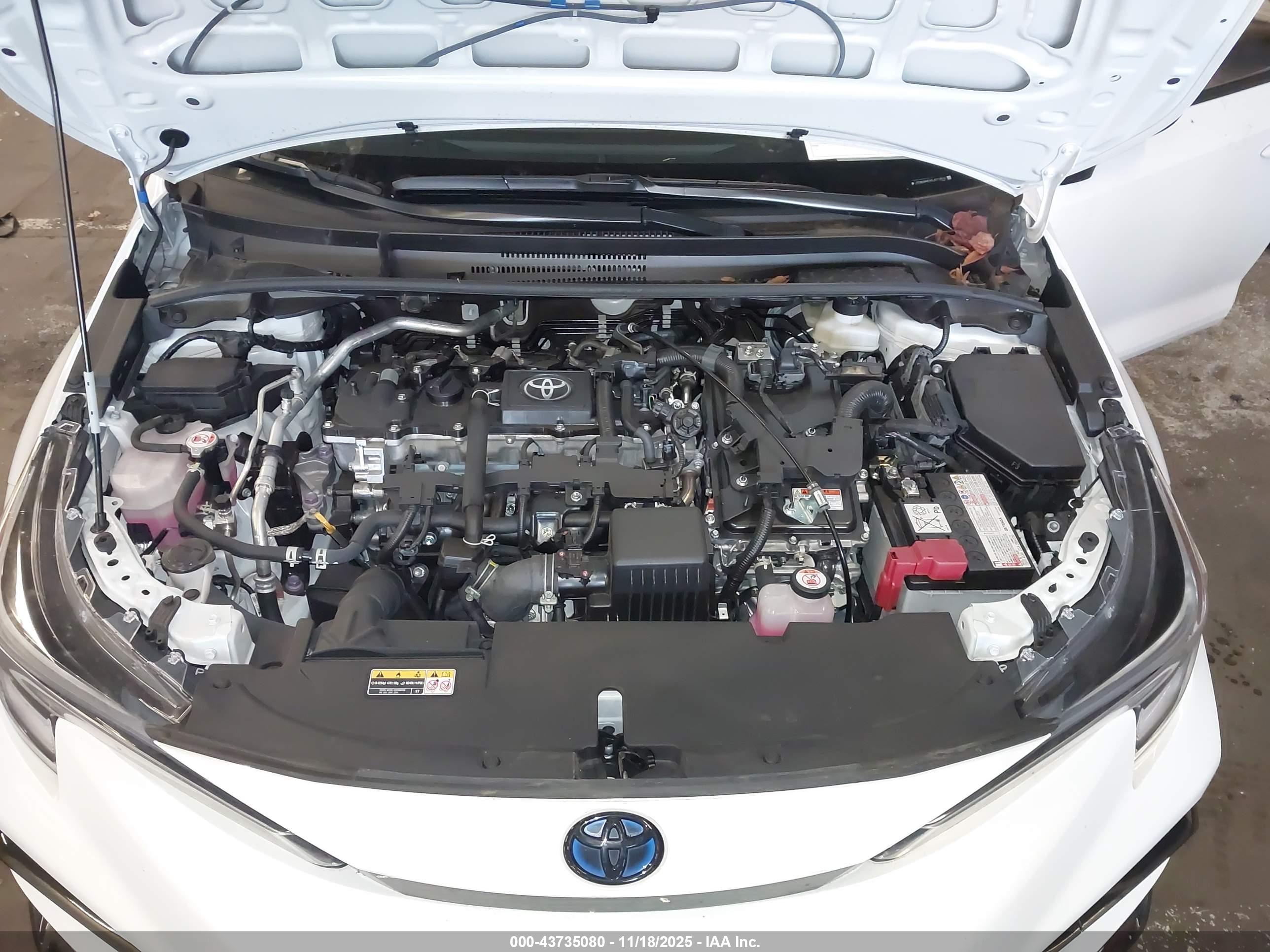 TOYOTA COROLLA image 10