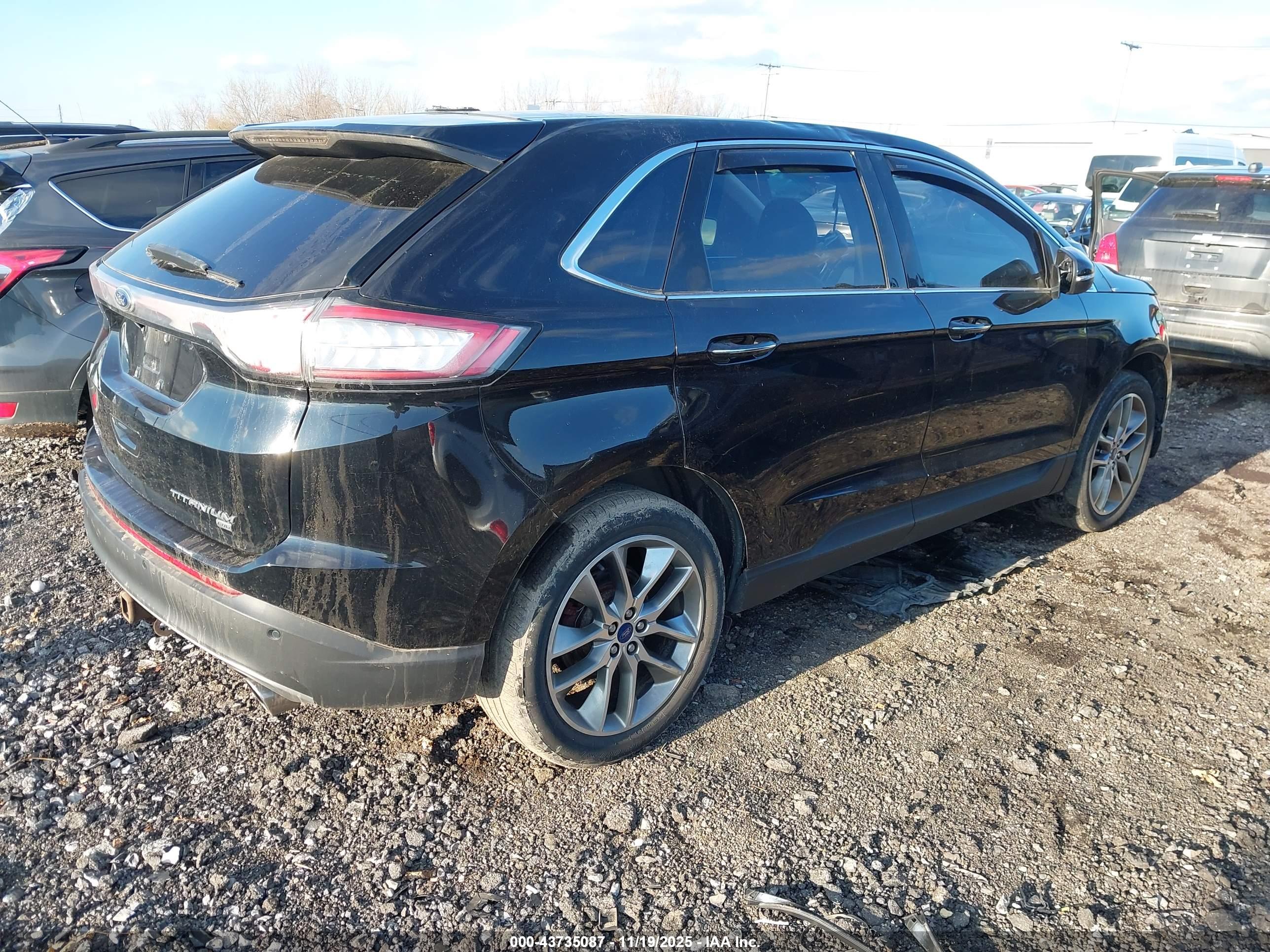 FORD EDGE image 4