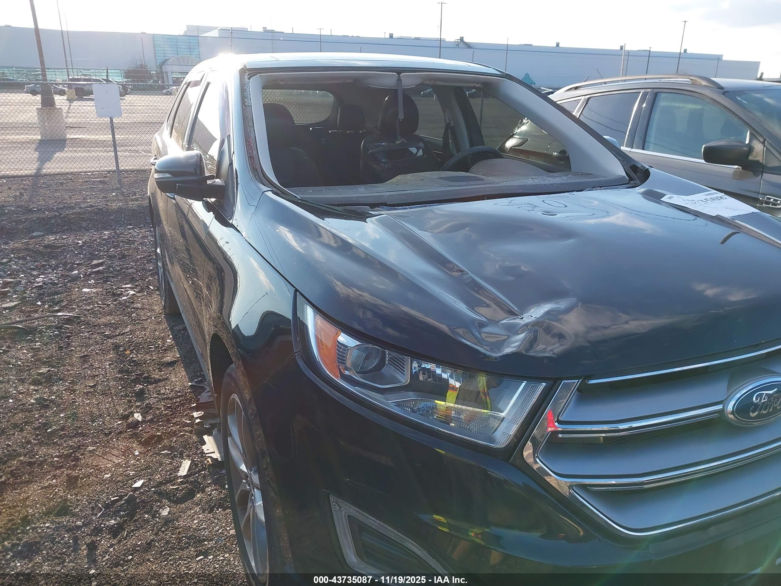 FORD EDGE image 6