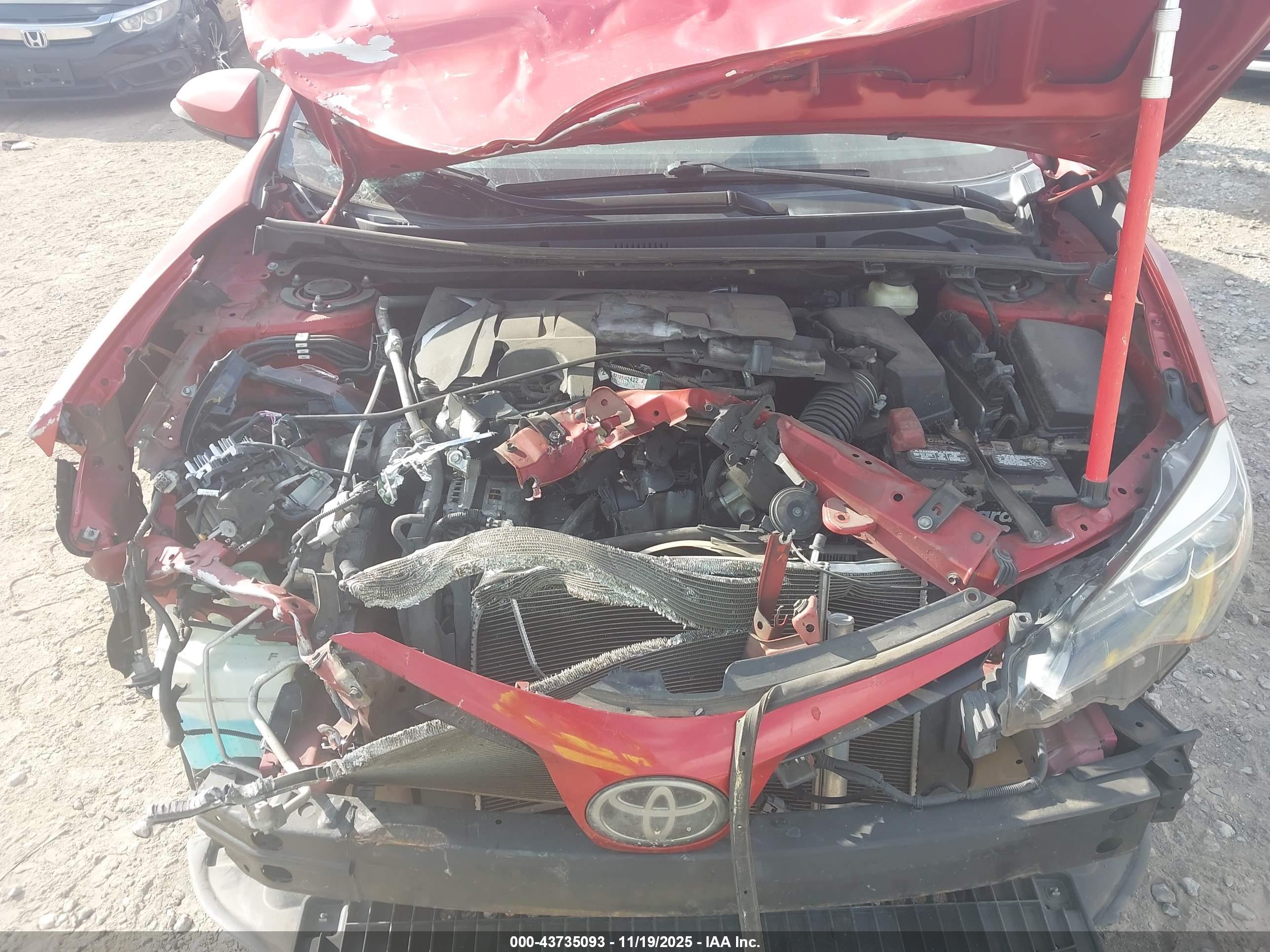 TOYOTA COROLLA image 10