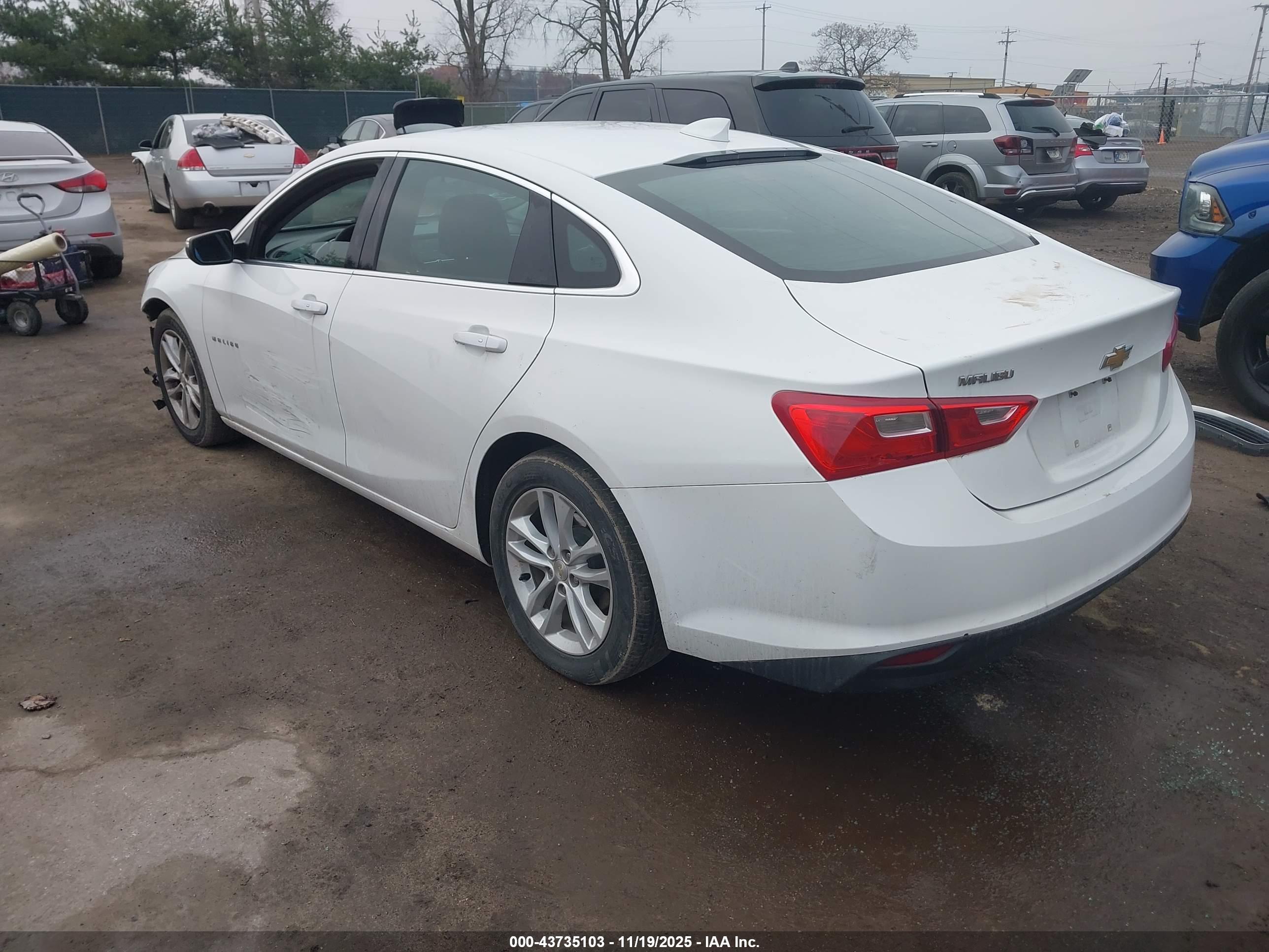 CHEVROLET MALIBU image 3