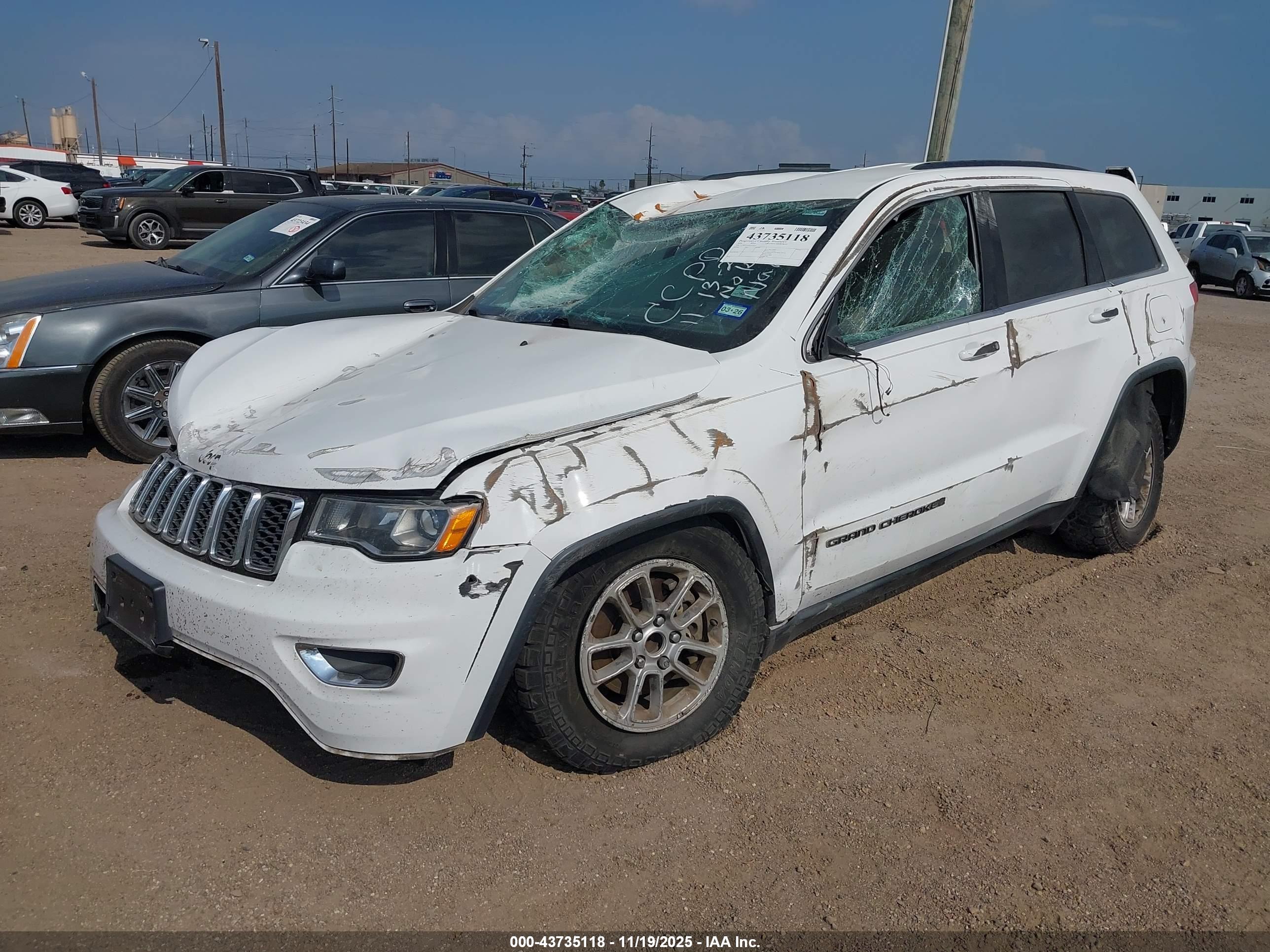 JEEP GRAND image 2