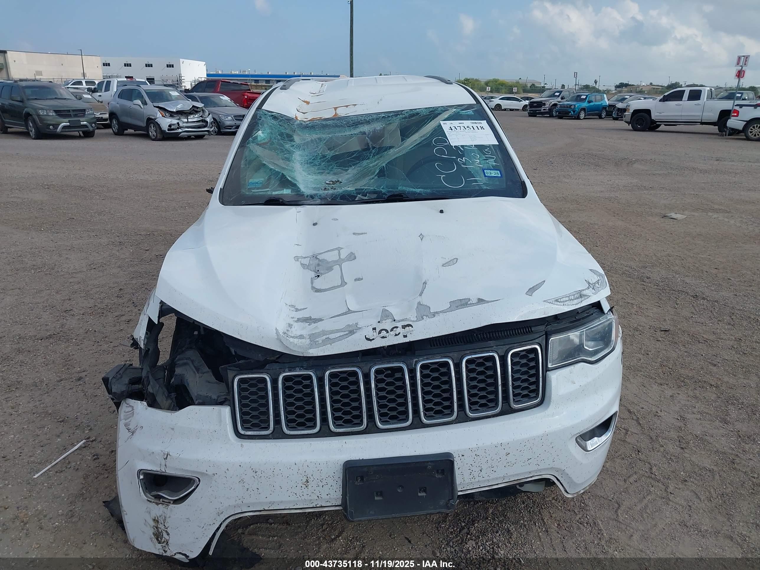 JEEP GRAND image 6