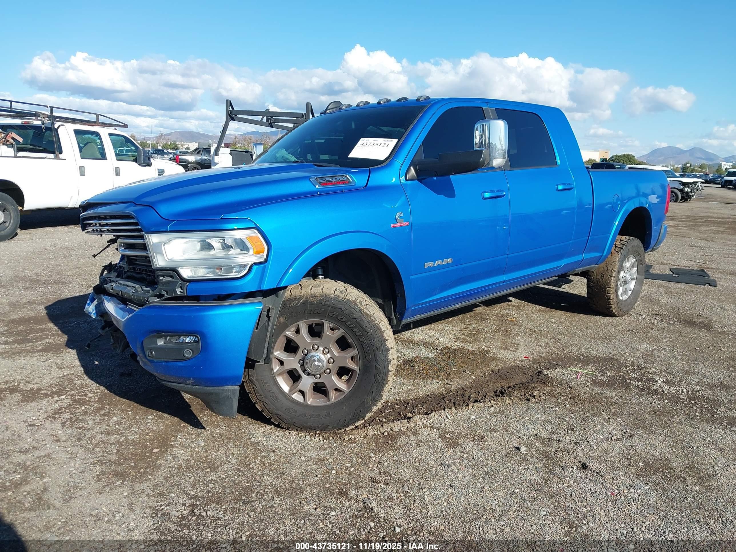 RAM 2500 image 2