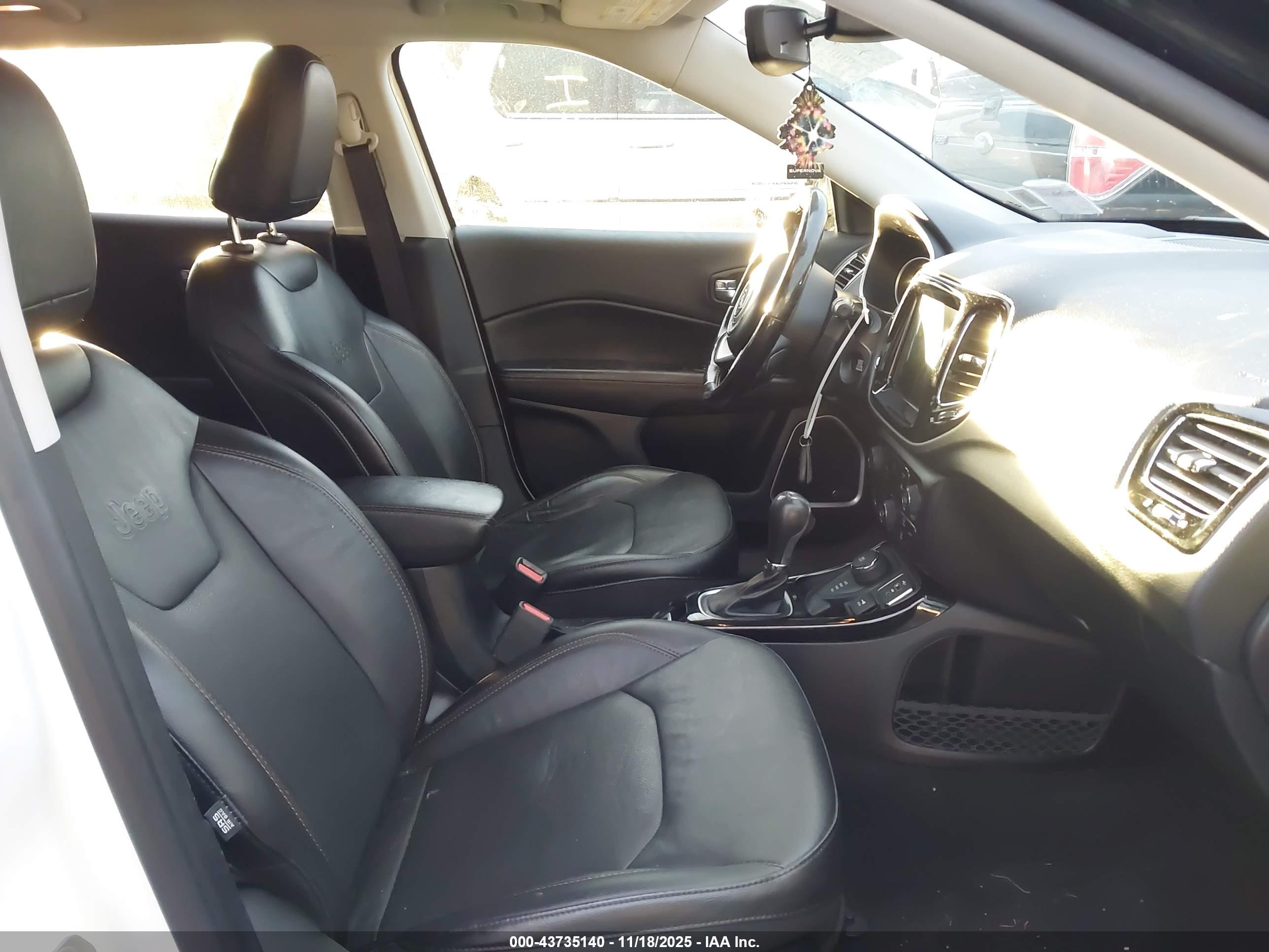 JEEP COMPASS image 5