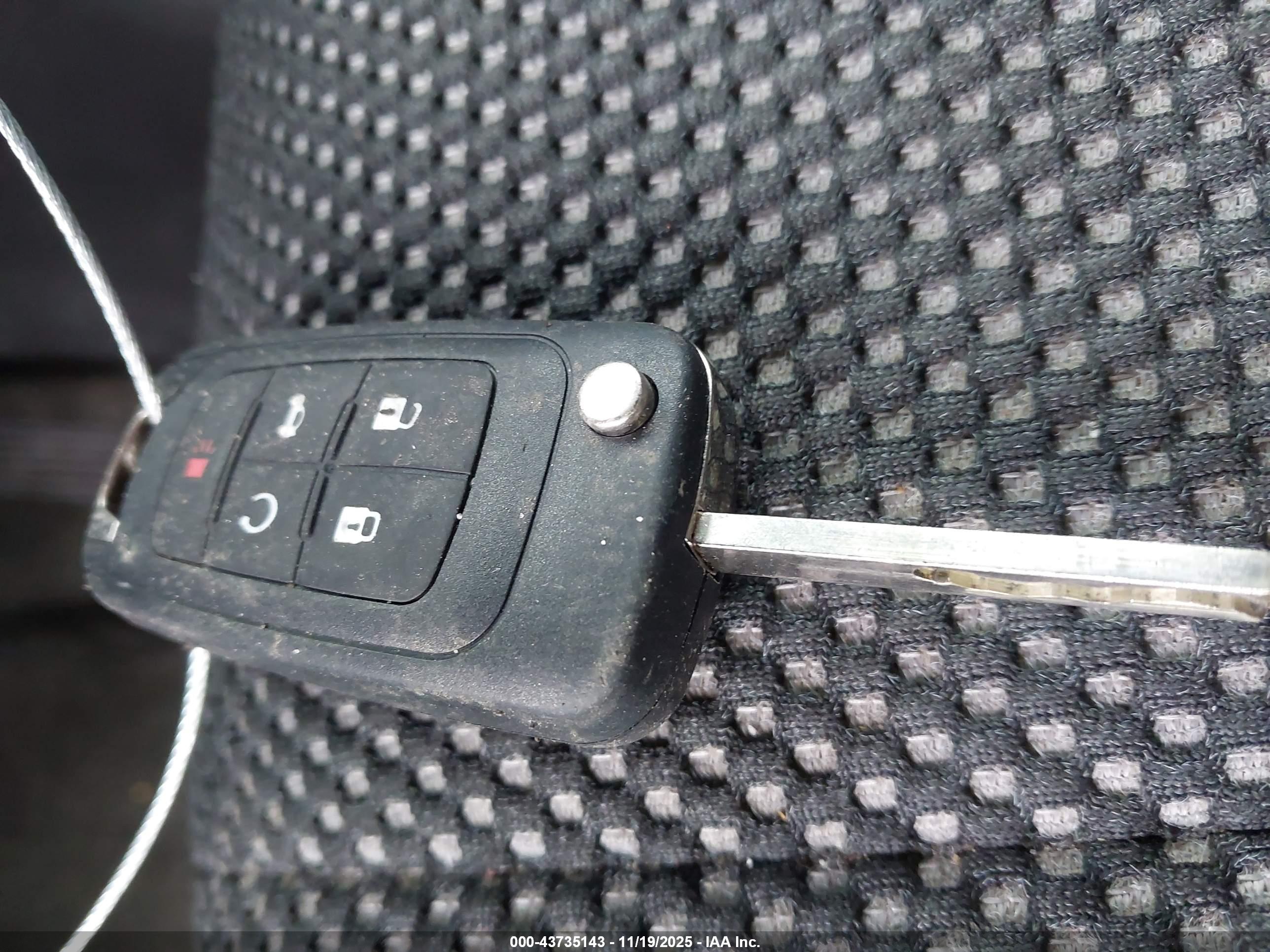 GMC TERRAIN image 11