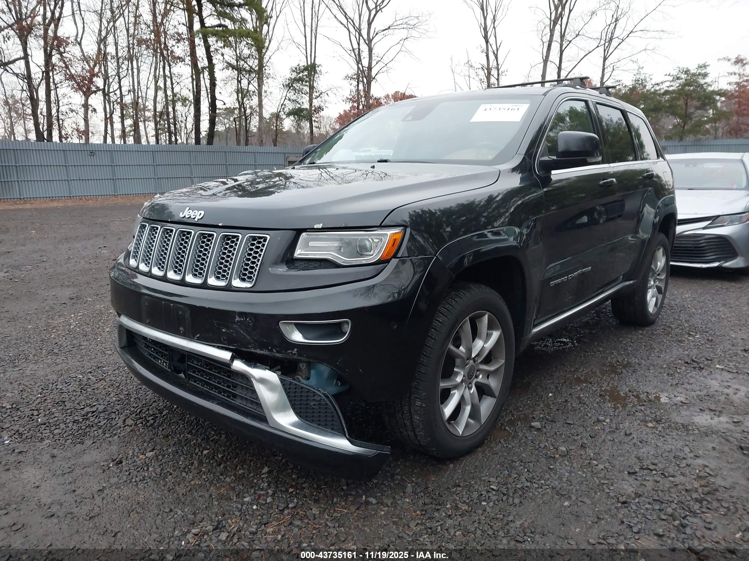 JEEP GRAND image 2