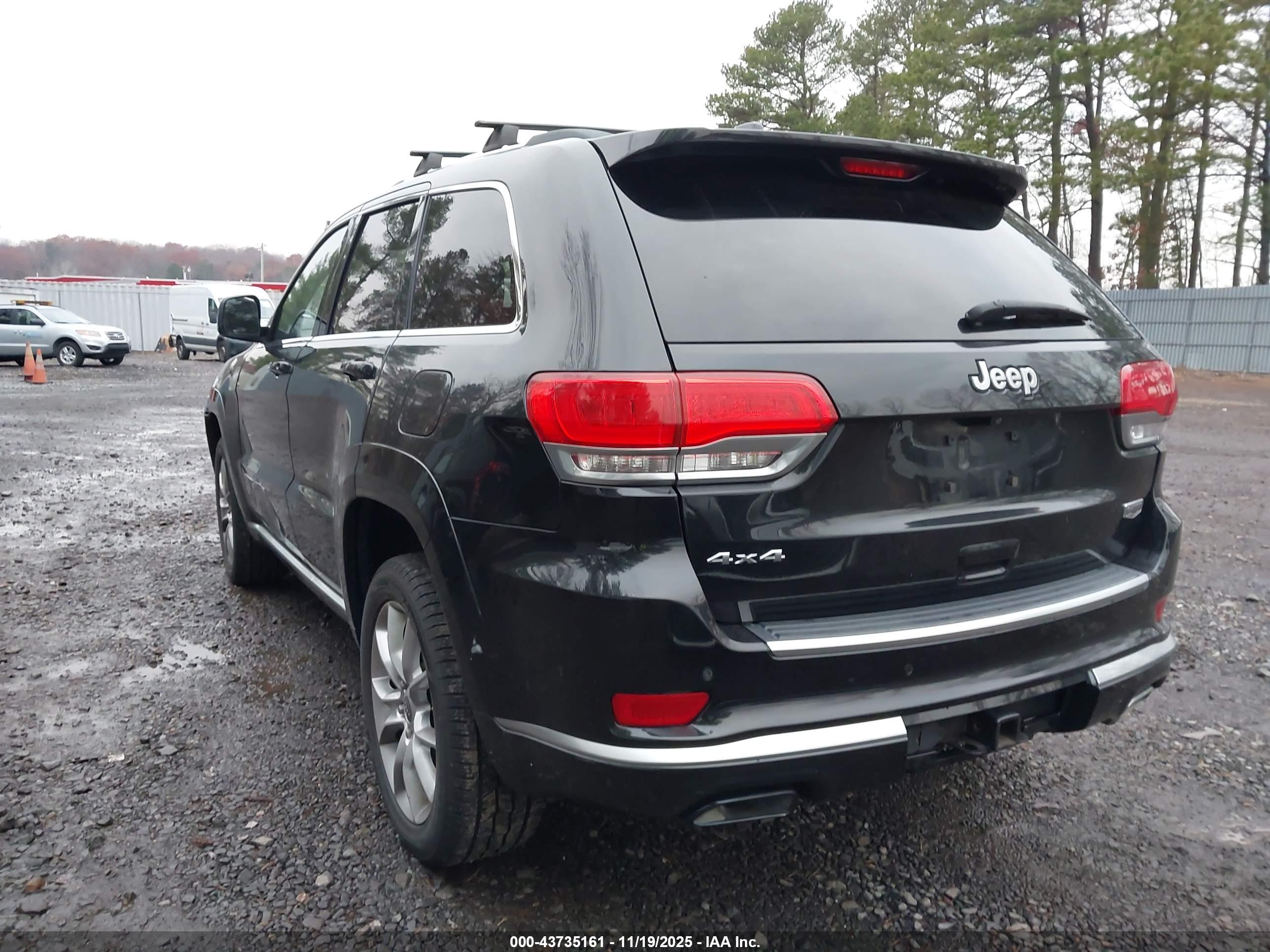 JEEP GRAND image 3