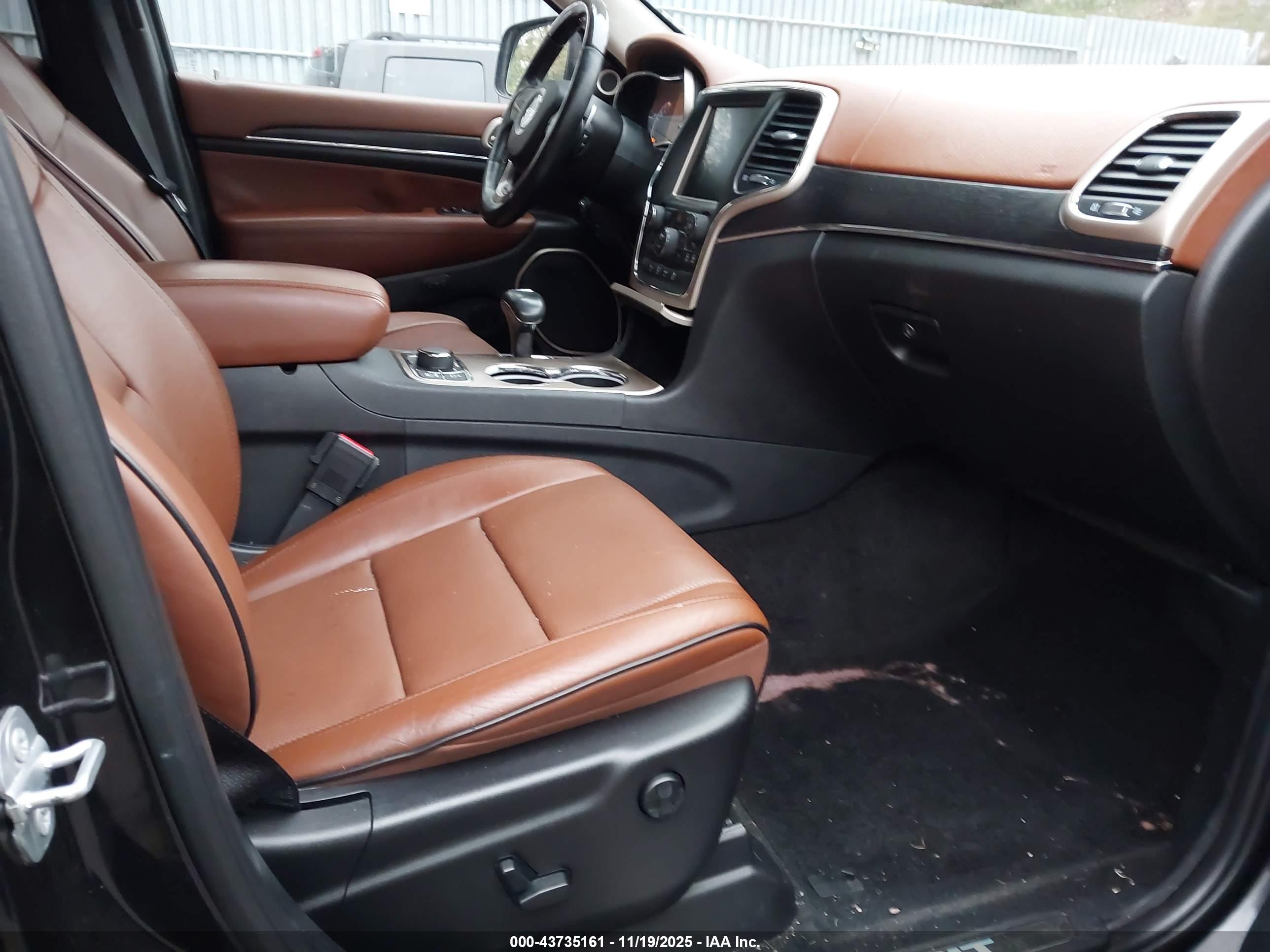 JEEP GRAND image 5