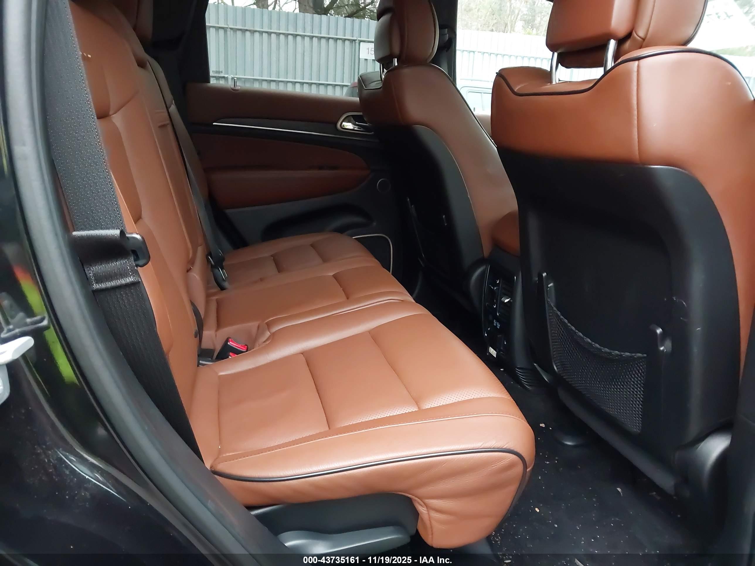 JEEP GRAND image 8