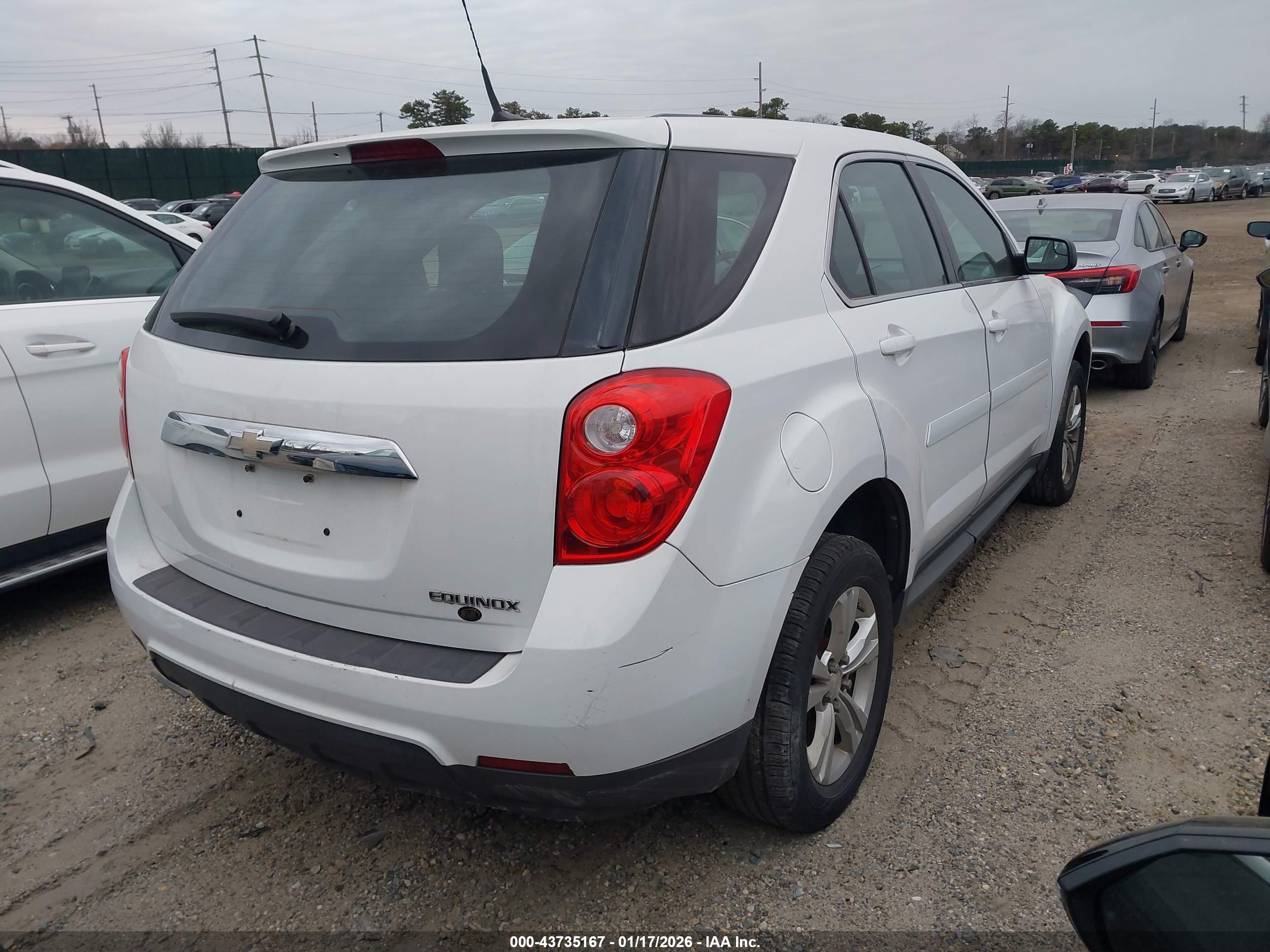 CHEVROLET EQUINOX image 4