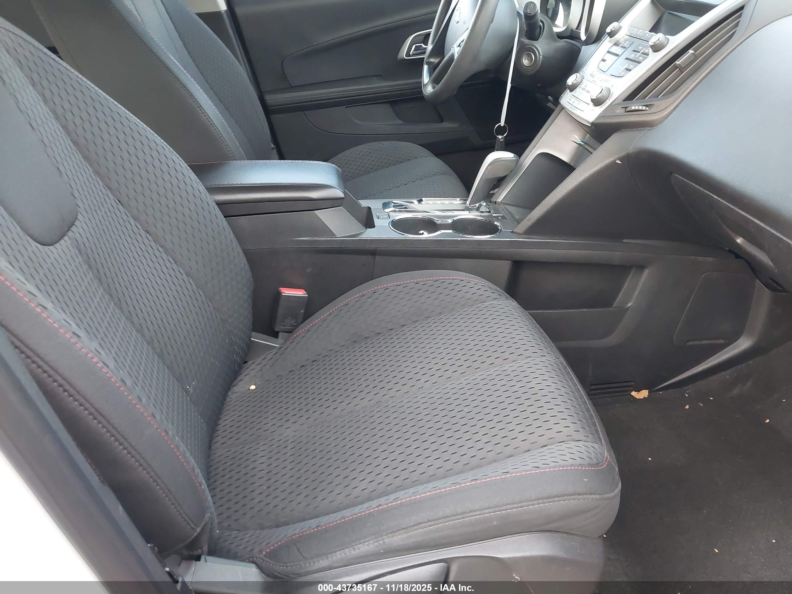 CHEVROLET EQUINOX image 5