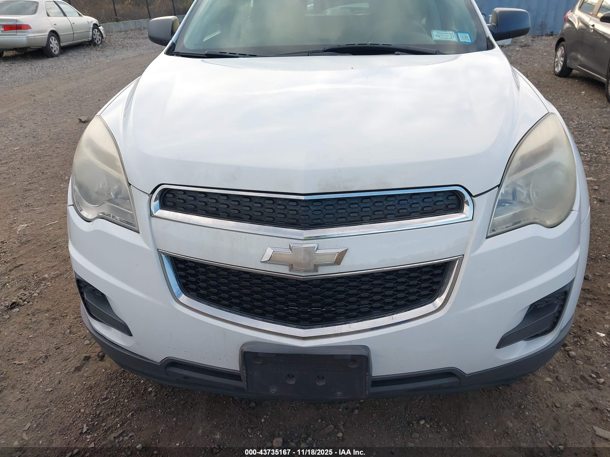 CHEVROLET EQUINOX image 6