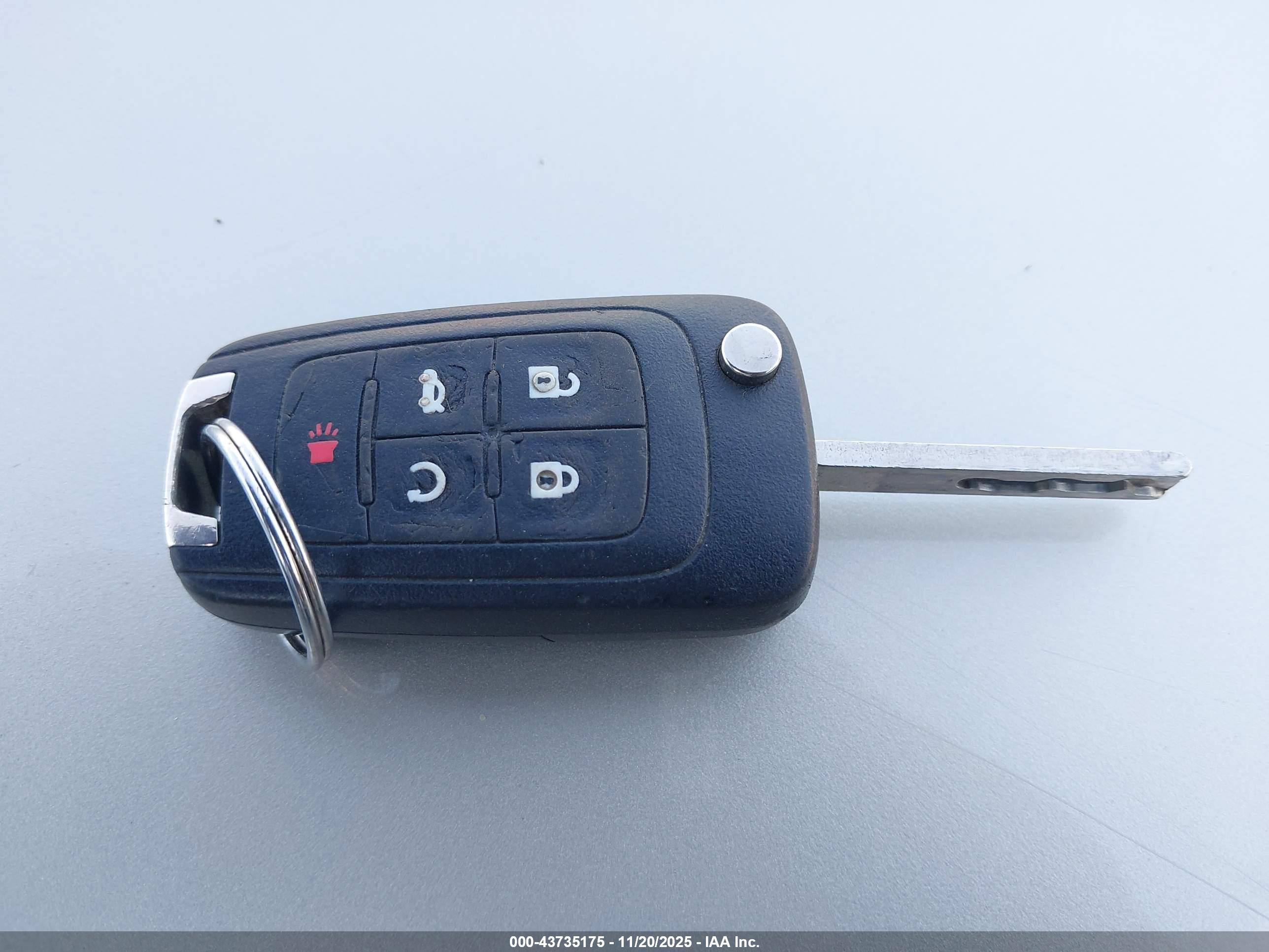 GMC TERRAIN image 11