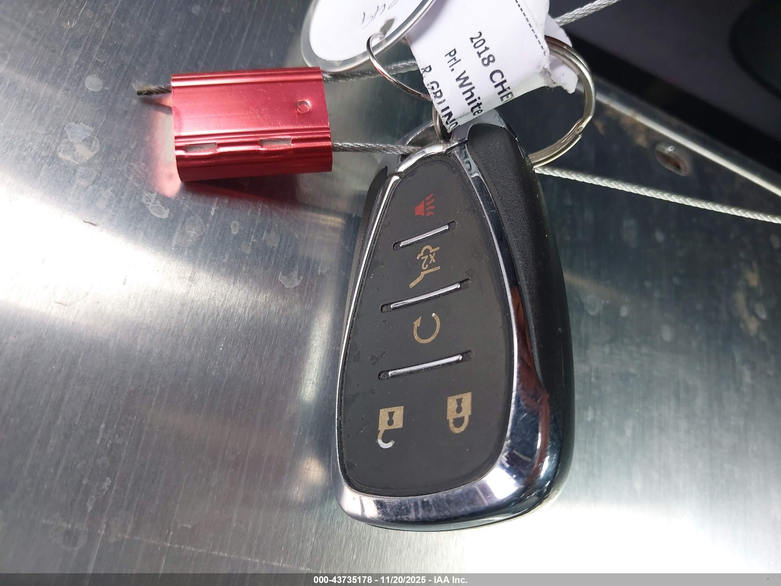 CHEVROLET EQUINOX image 11