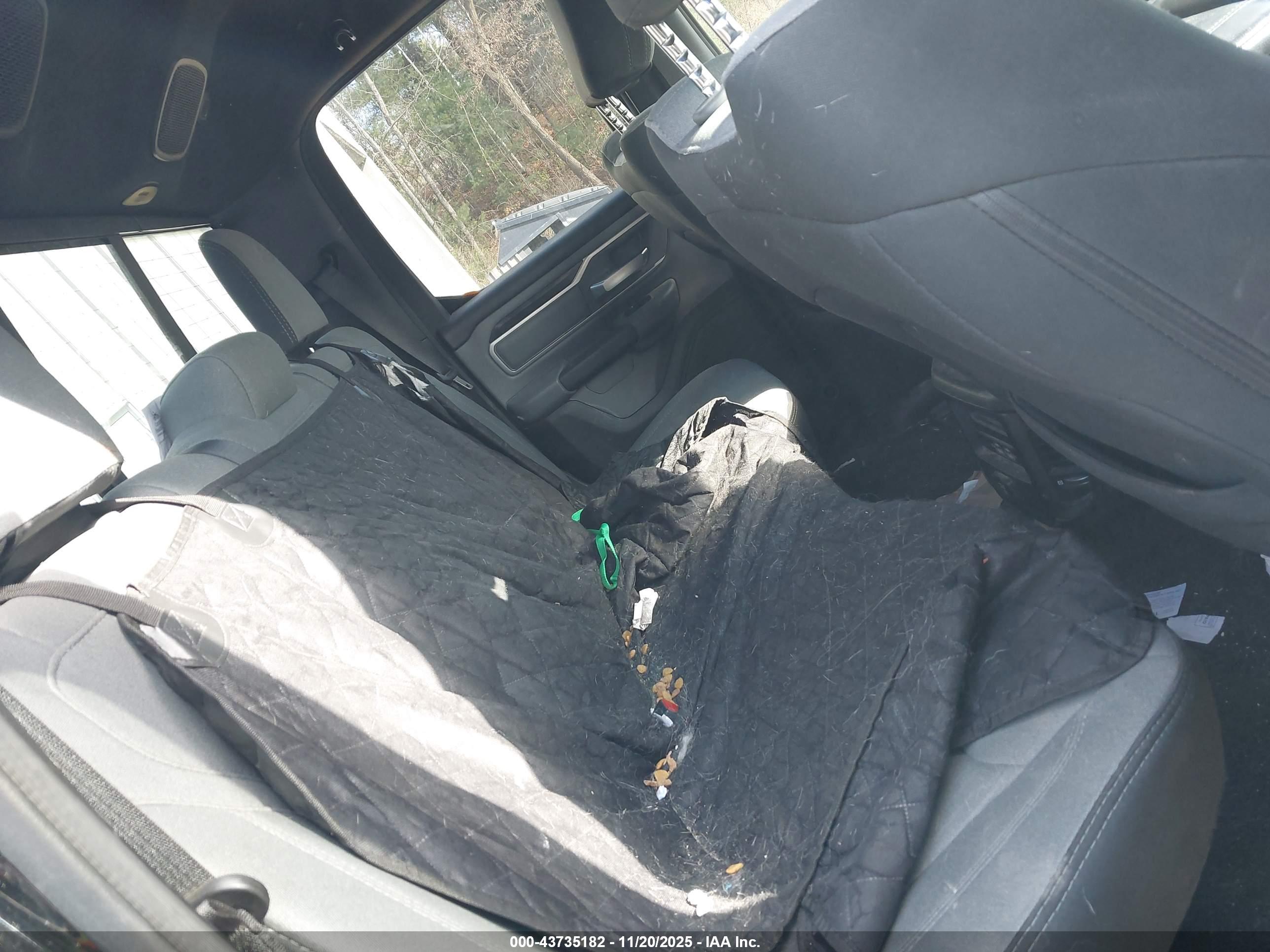 RAM 1500 image 8